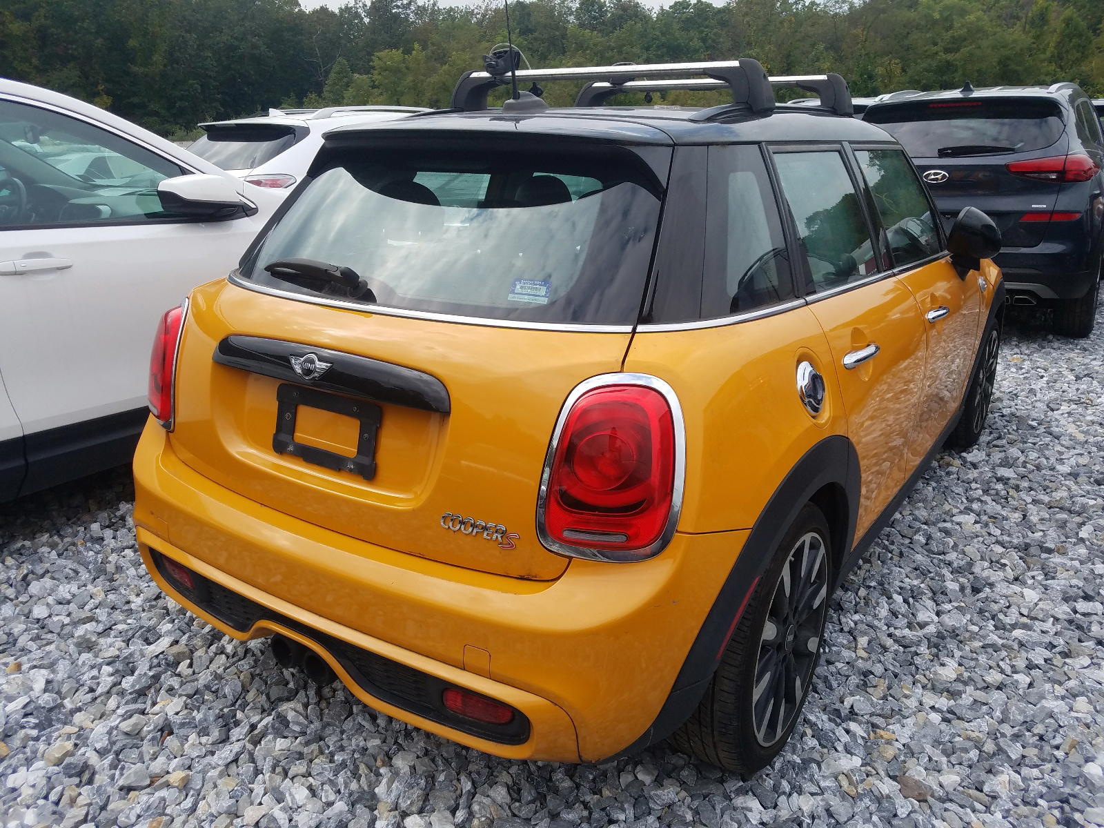 Photo 4 from auction – 2015 MINI COOPER S with VIN WMWXU3C58F2B58143