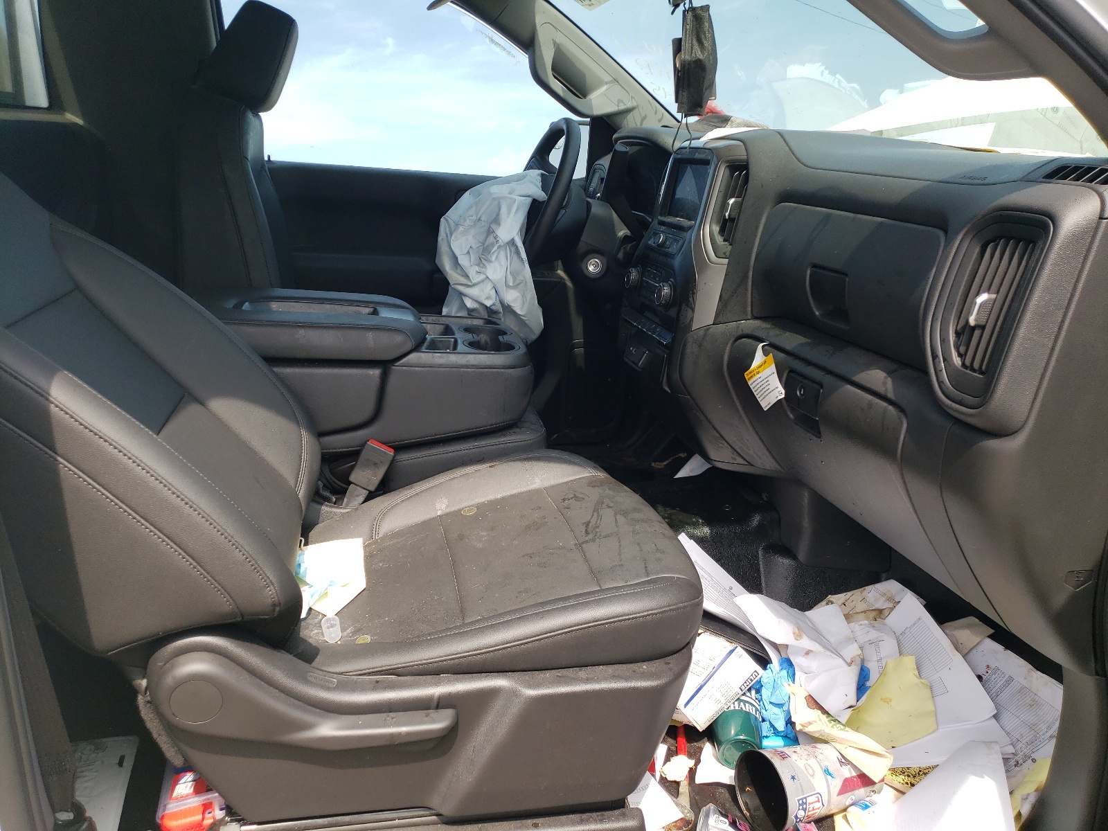 Photo 5 from auction – 2021 CHEVROLET SILVERADO with VIN 3GCNWAEH8MG157933