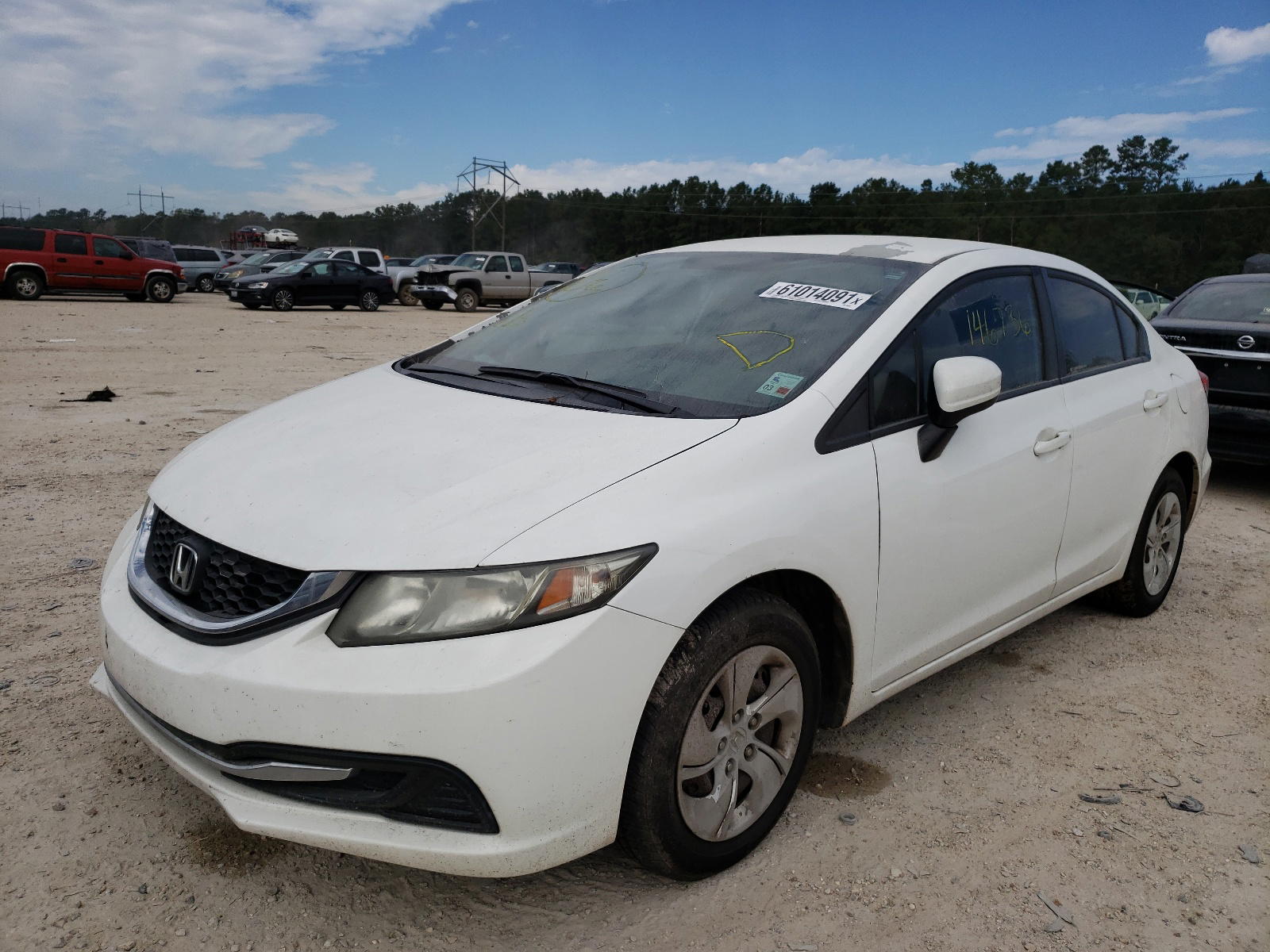 Photo 2 from auction – 2014 HONDA CIVIC LX with VIN 19XFB2F50EE040998