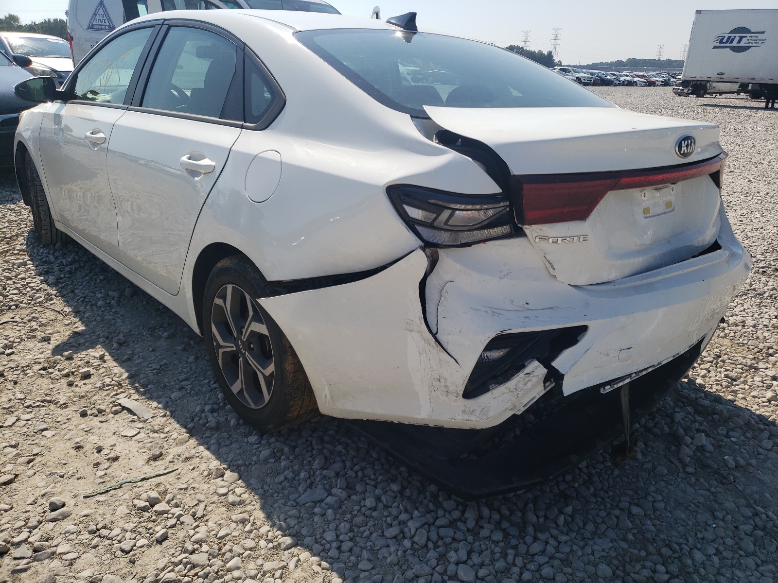 Photo 3 from auction – 2019 KIA FORTE FE with VIN 3KPF24AD3KE007421