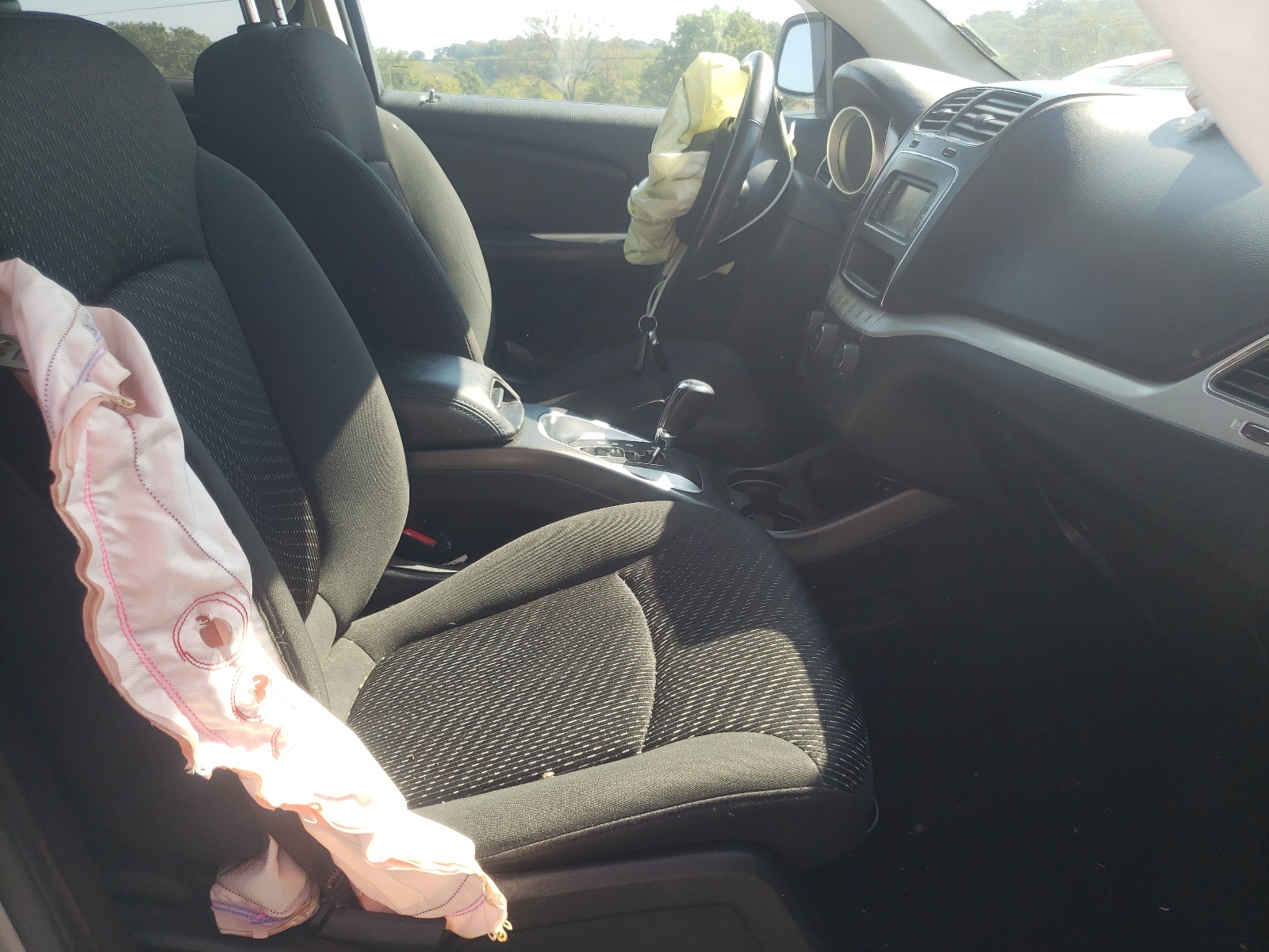 Photo 5 from auction – 2018 DODGE JOURNEY SE with VIN 3C4PDCABXJT243341