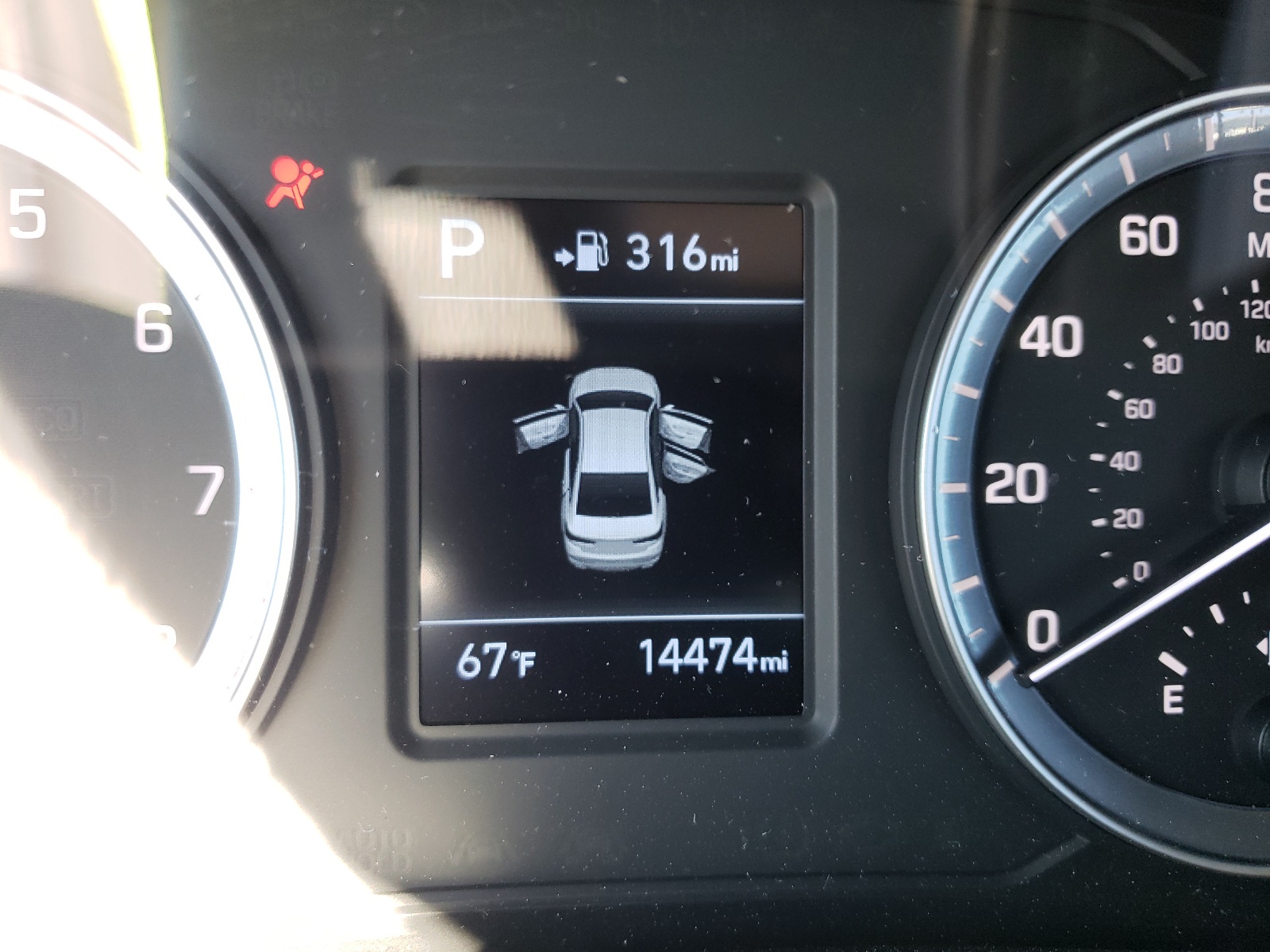 Photo 8 from auction – 2019 HYUNDAI SONATA SE with VIN 5NPE24AF8KH816924