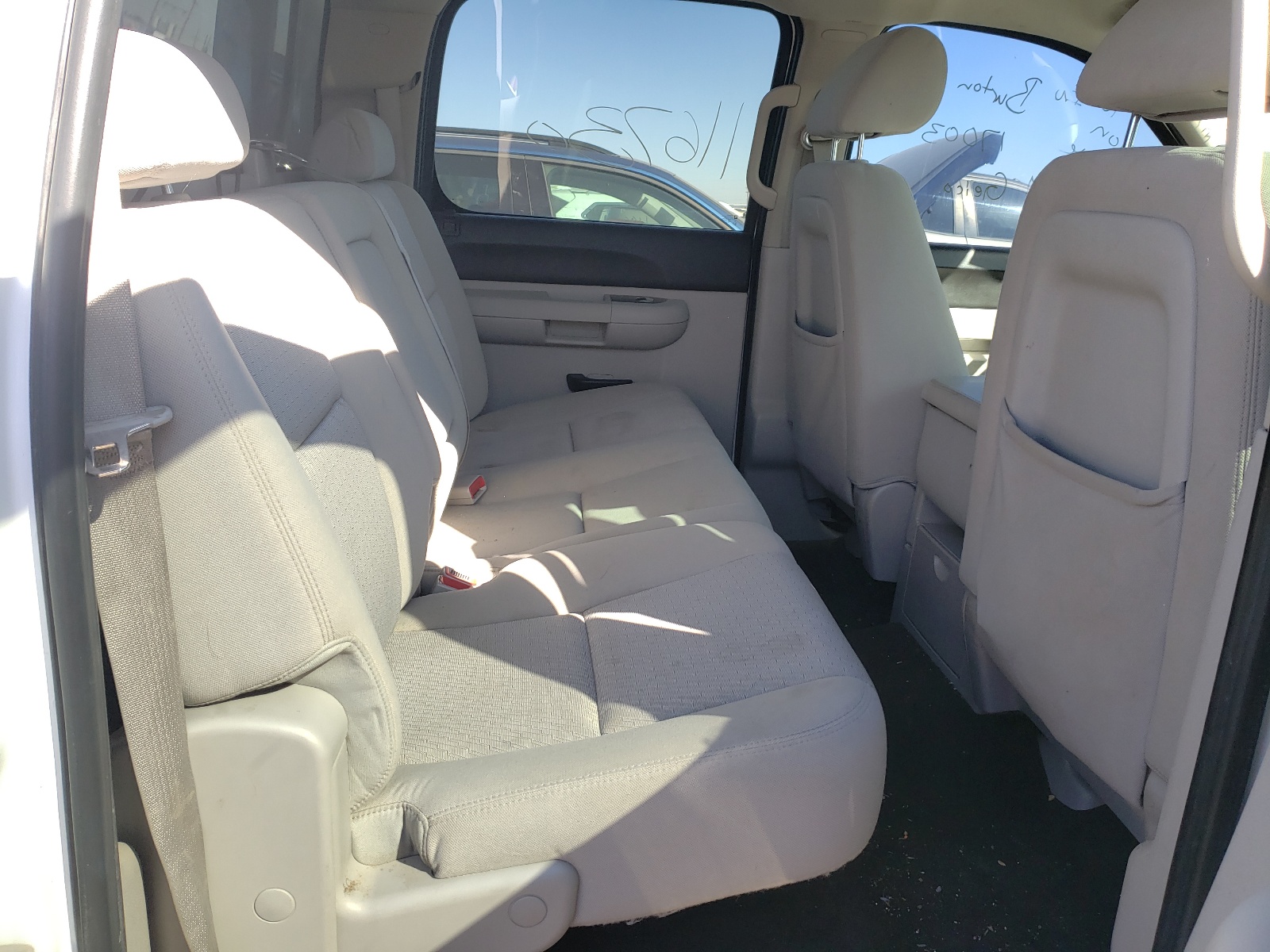 Photo 6 from auction – 2010 CHEVROLET SILVERADO with VIN 3GCRKSE38AG209905