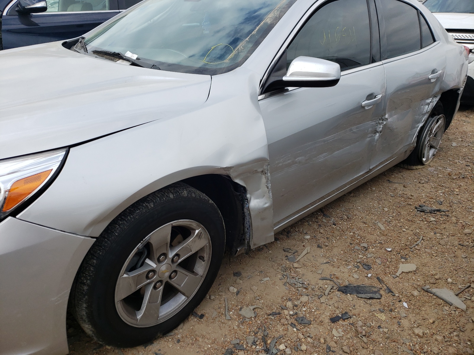 Photo 9 from auction – 2016 CHEVROLET MALIBU LIM with VIN 1G11C5SA9GF144550