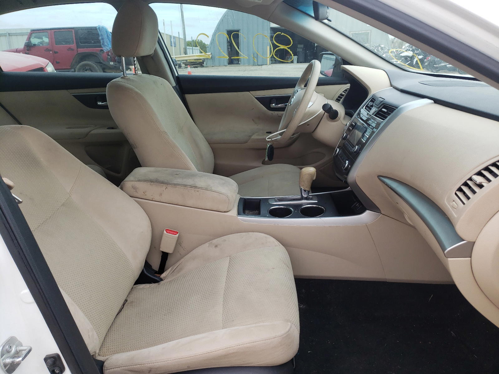 Photo 5 from auction – 2015 NISSAN ALTIMA with VIN 1N4AL3AP1FC169711