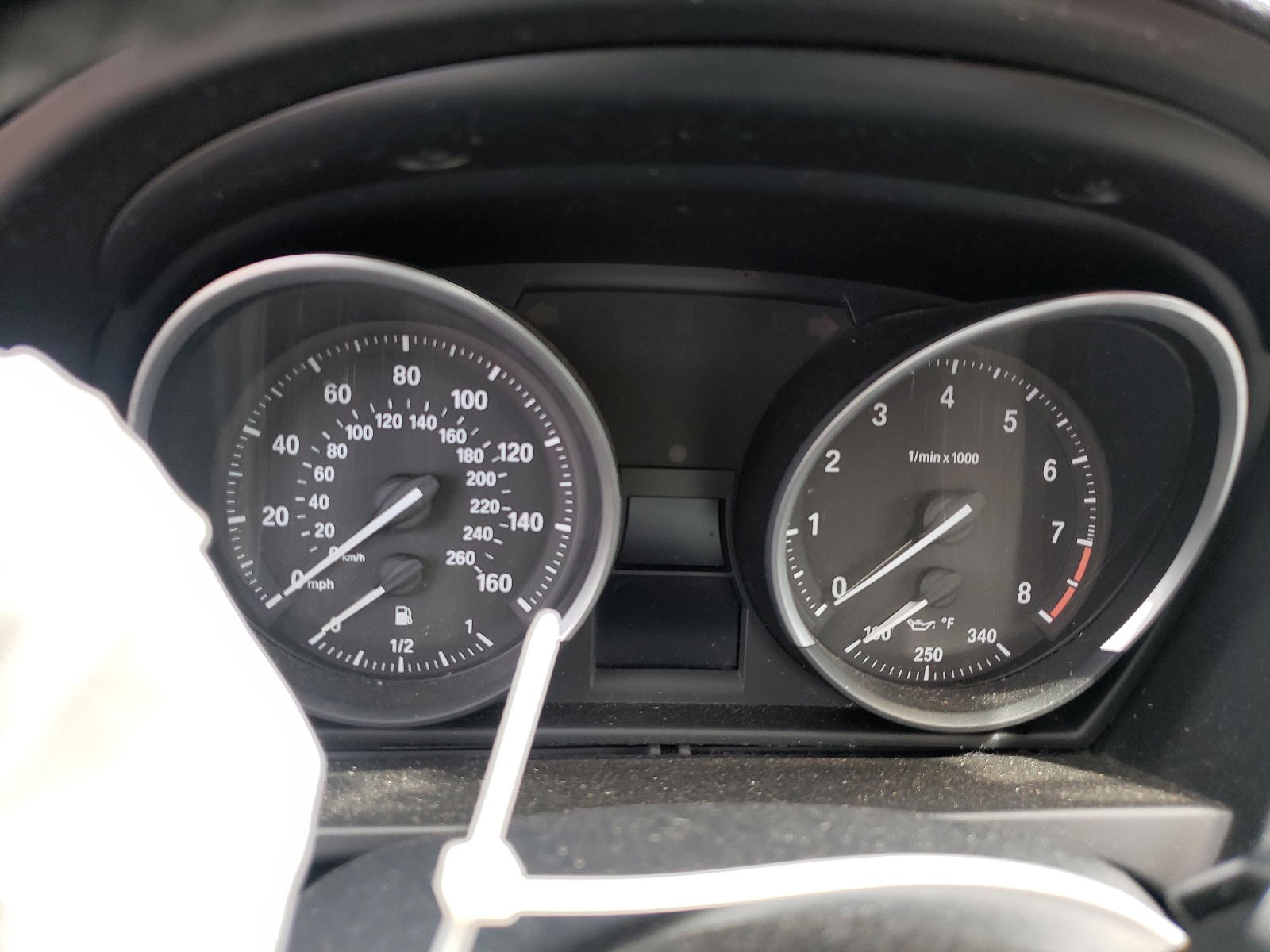 Photo 8 from auction – 2010 BMW Z4 SDRIVE3 with VIN WBALM5C5XAE377331