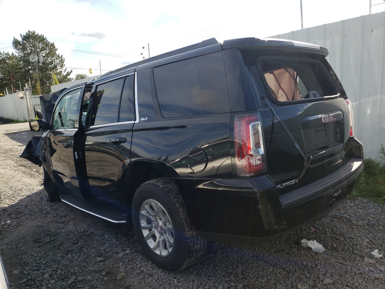 Photo 3 from auction – 2020 GMC YUKON SLT with VIN 1GKS2BKC4LR271976