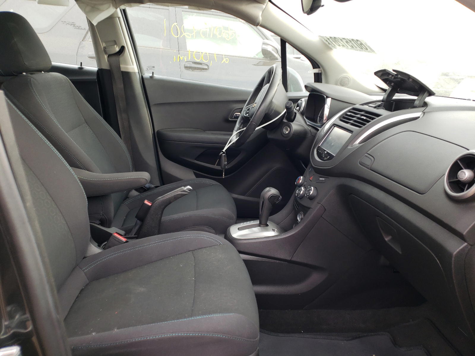 Photo 5 from auction – 2016 CHEVROLET TRAX LS with VIN 3GNCJKSB3GL263091