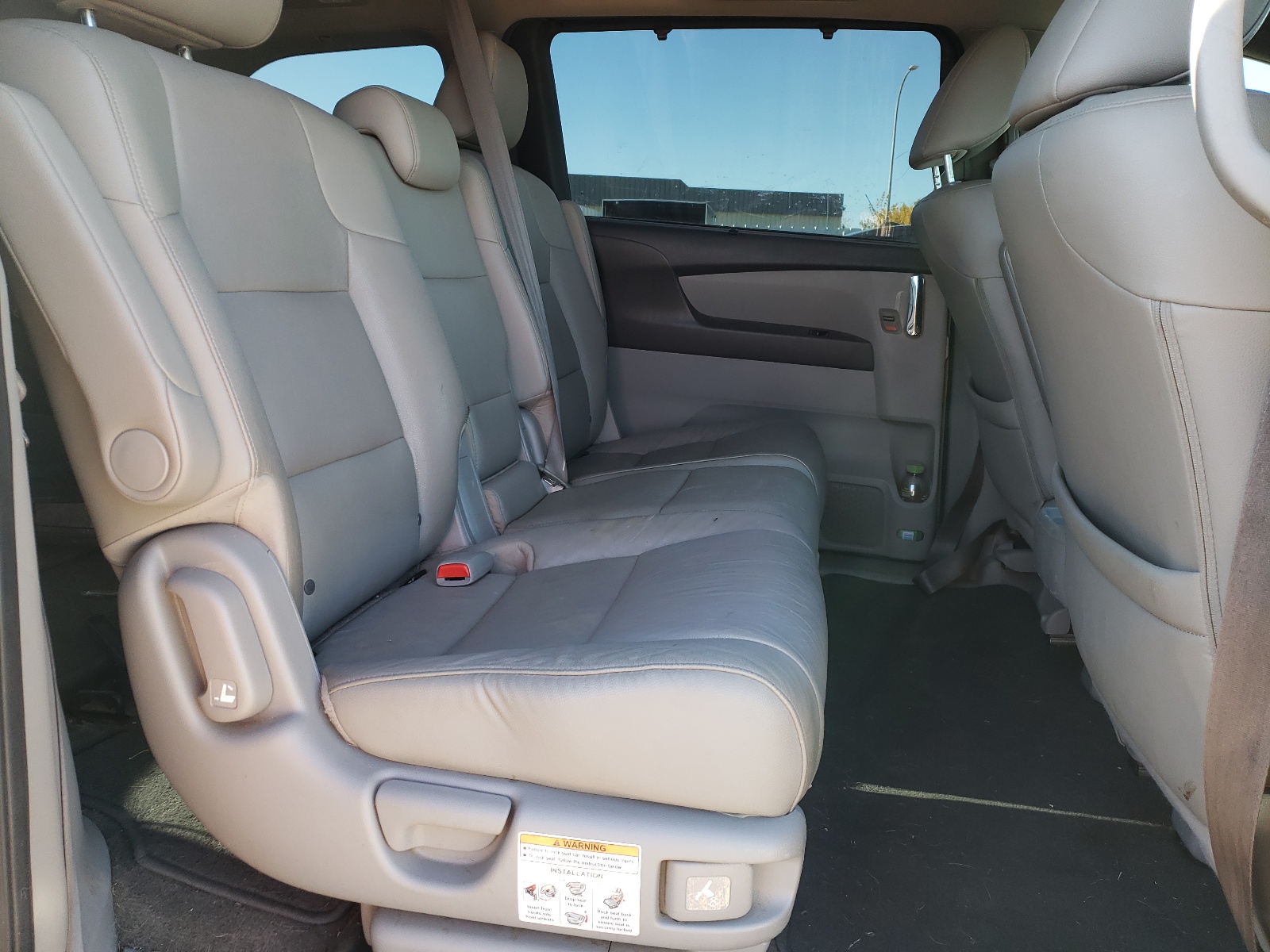 Photo 6 from auction – 2015 HONDA ODYSSEY EX with VIN 5FNRL5H68FB075043