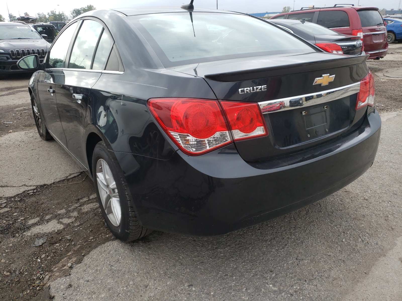 Photo 3 from auction – 2011 CHEVROLET CRUZE LS with VIN 1G1PC5SH7B7257374