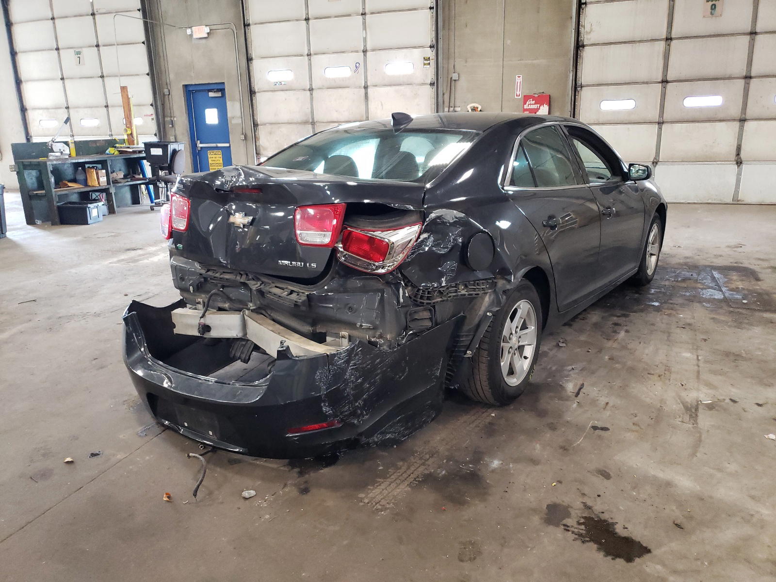 Photo 4 from auction – 2015 CHEVROLET MALIBU LS with VIN 1G11A5SL6FF300324
