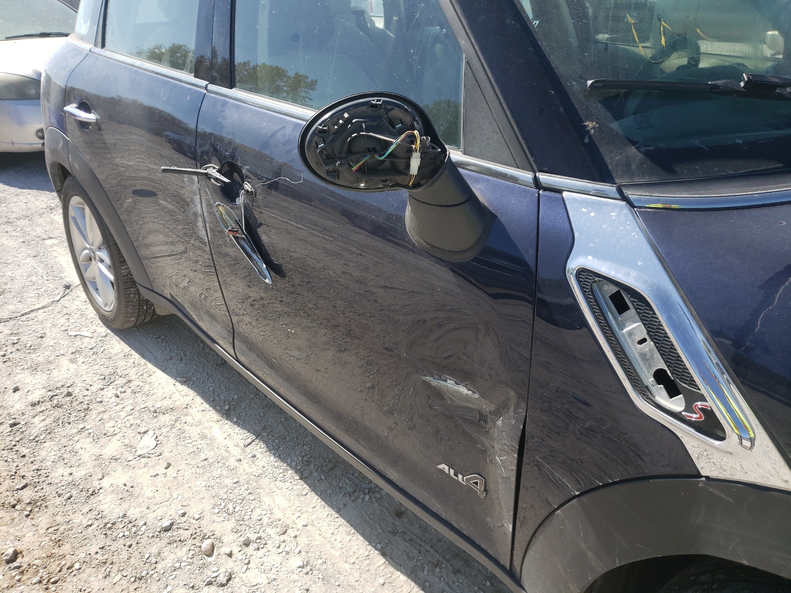 صورة رقم 9 من المزاد - 2011 MINI COOPER S C مع VIN WMWZC5C51BWL53119
