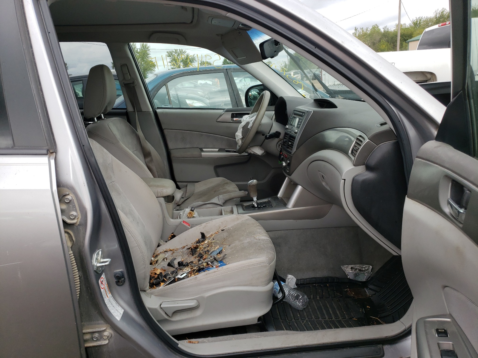 Zdjęcie 5 z aukcji – 2009 SUBARU FORESTER 2 z VIN JF2SH63619H785701
