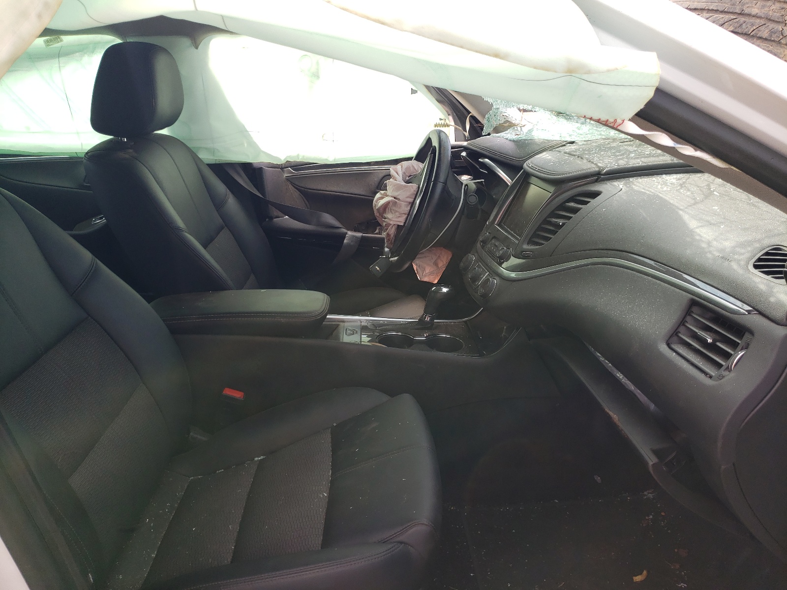 Photo 5 from auction – 2019 CHEVROLET IMPALA LT with VIN 2G11Z5S33K9127714