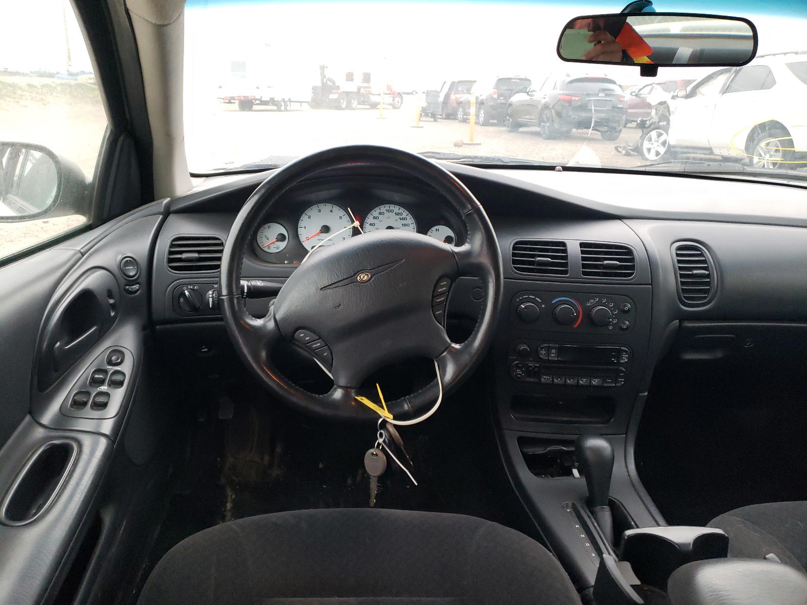 Photo 9 from auction – 2002 CHRYSLER INTREPID S with VIN 2C3HH46R12H242324