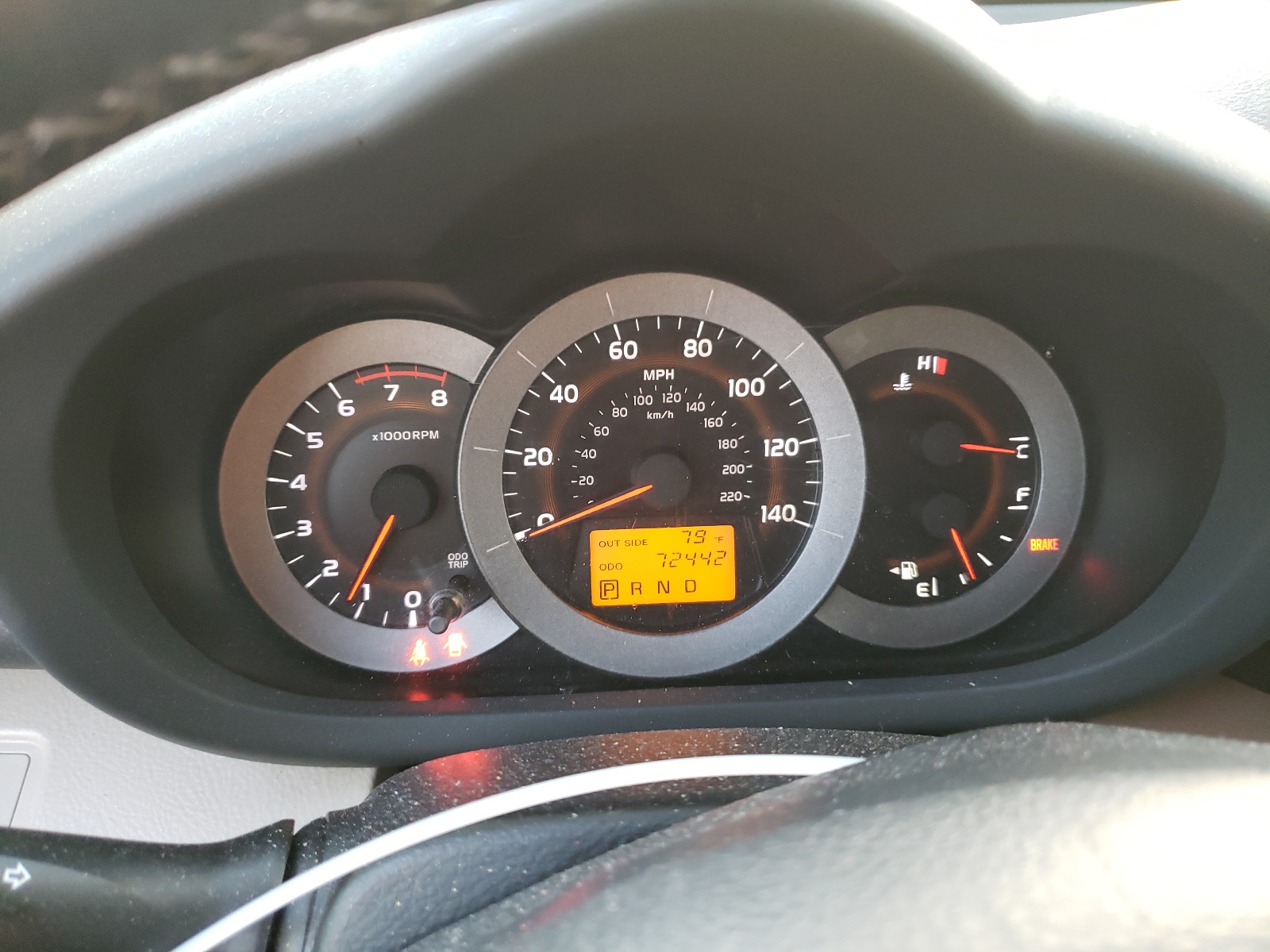 Photo 8 from auction – 2006 TOYOTA RAV4 LIMIT with VIN JTMZD31V166007018