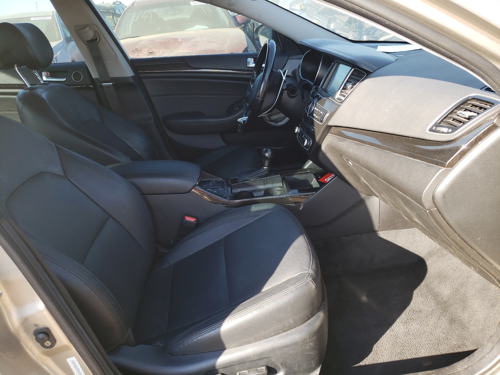 Photo 5 from auction – 2015 KIA CADENZA PR with VIN KNALN4D74F5177236