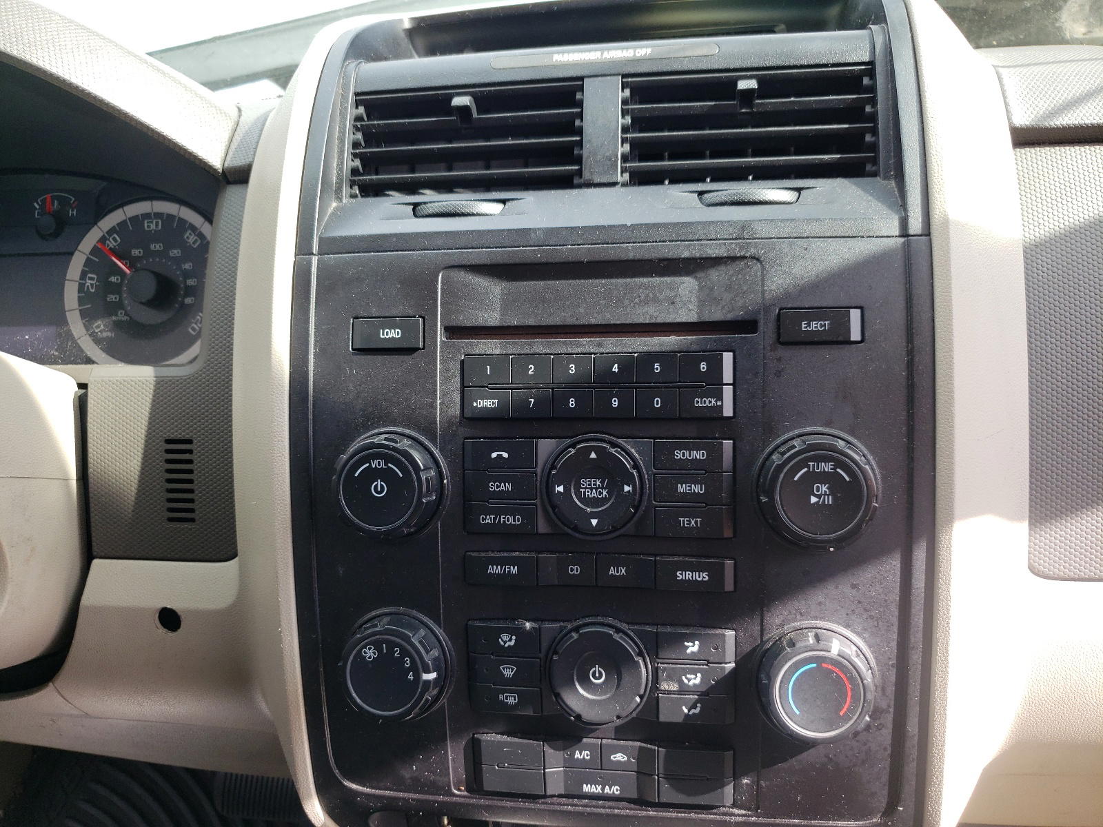 Photo 9 from auction – 2012 FORD ESCAPE XLS with VIN 1FMCU0C7XCKA50533
