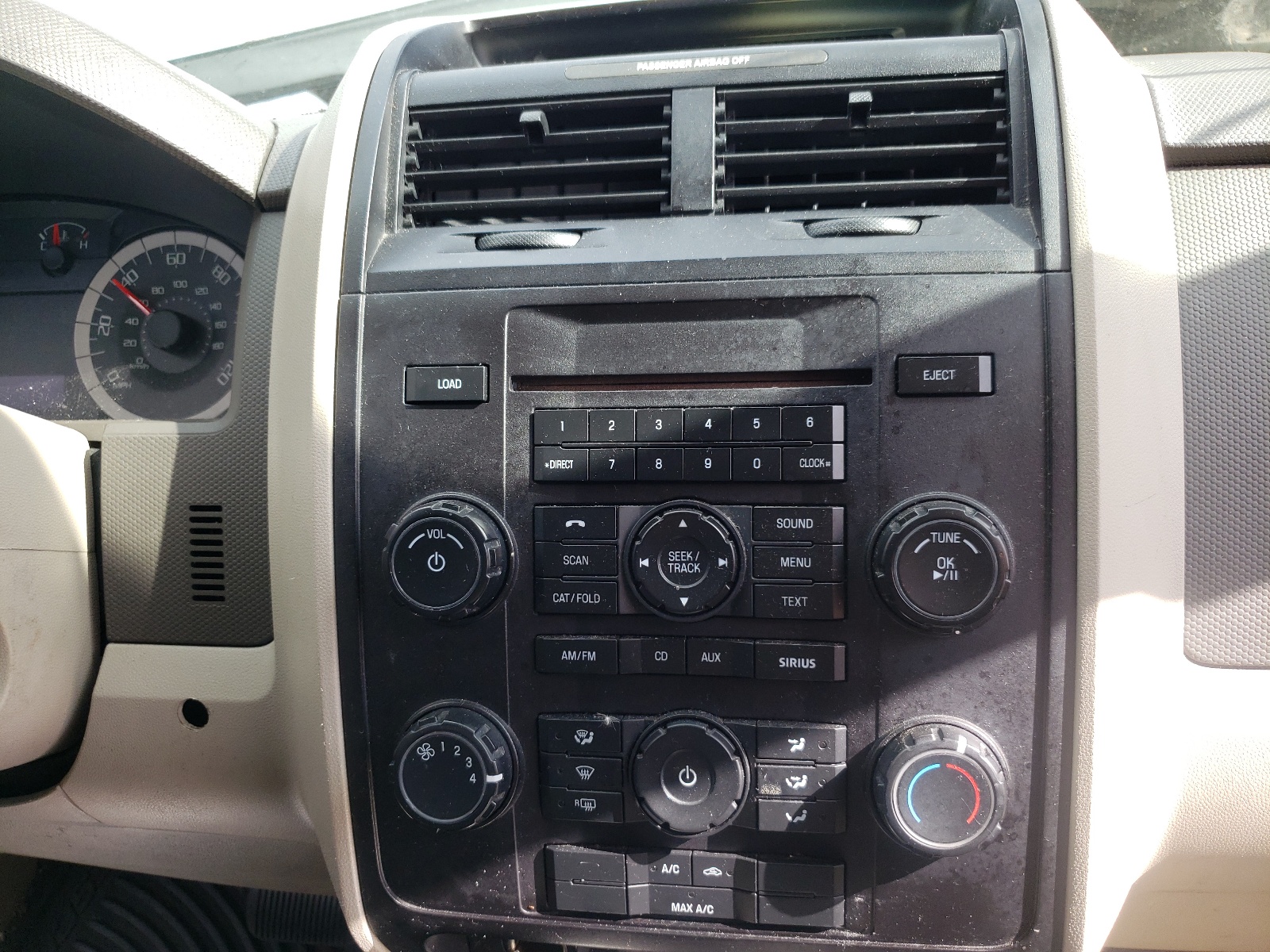 Zdjęcie 9 z aukcji – 2012 FORD ESCAPE XLS z VIN 1FMCU0C7XCKA50533