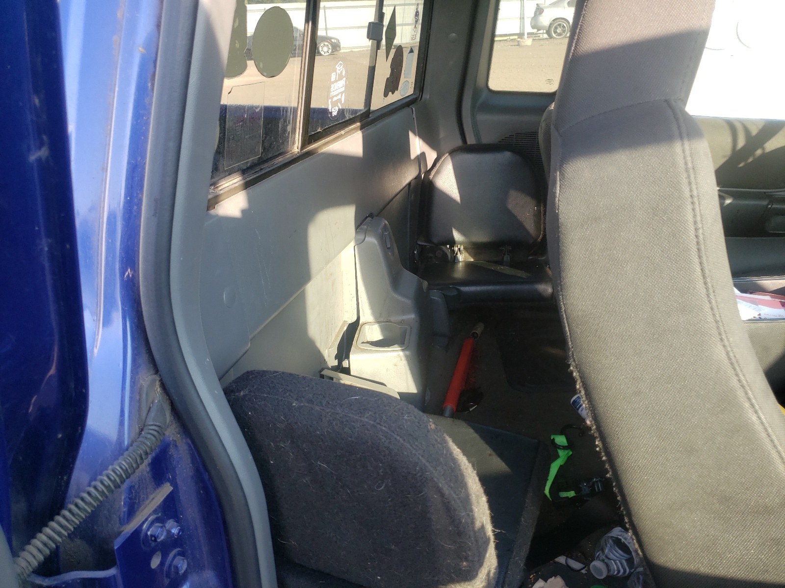 Photo 6 from auction – 2004 FORD RANGER SUP with VIN 1FTYR44U34PA25551