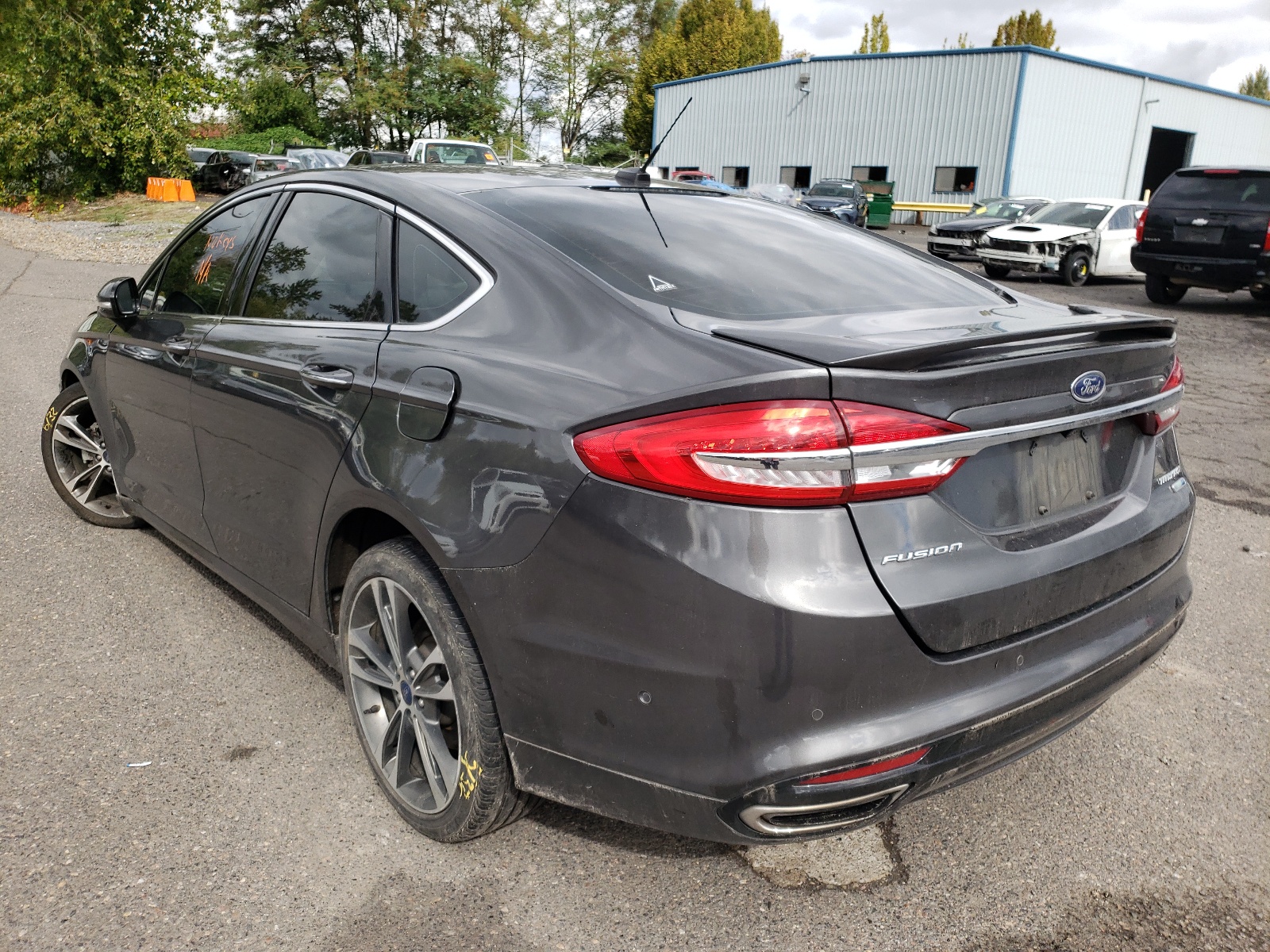 Photo 3 from auction – 2017 FORD FUSION TIT with VIN 3FA6P0D98HR120788