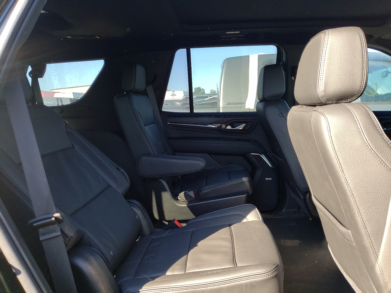 Photo 6 from auction – 2021 GMC YUKON DENA with VIN 1GKS2DKL1MR324310