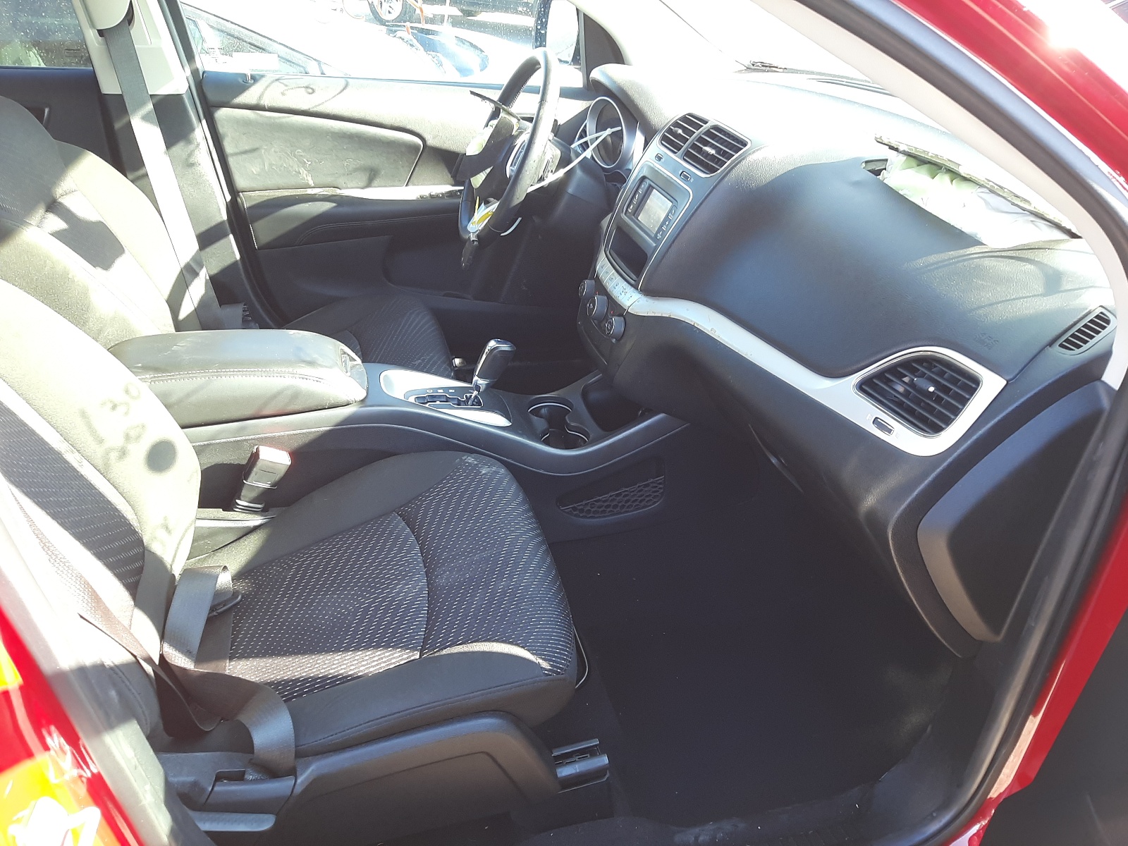 Photo 5 from auction – 2019 DODGE JOURNEY SE with VIN 3C4PDCBG7KT873118