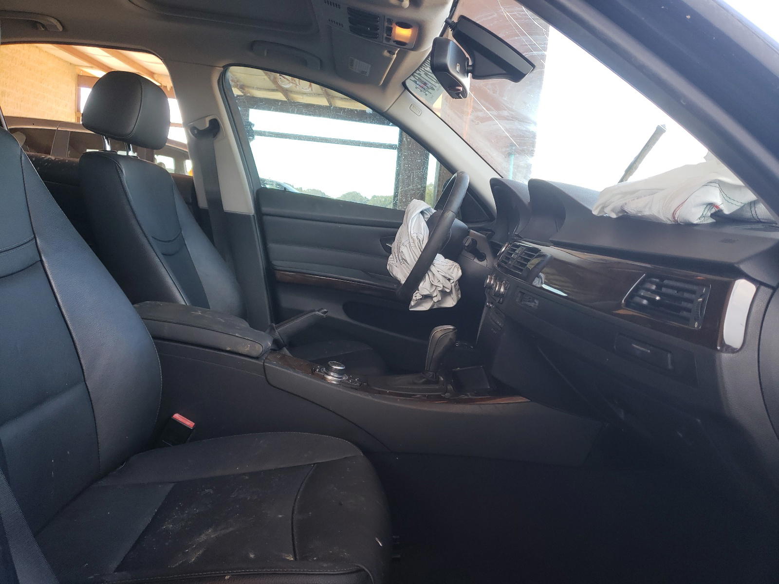 Photo 5 from auction – 2011 BMW 328 with VIN WBAPH7C50BE675132