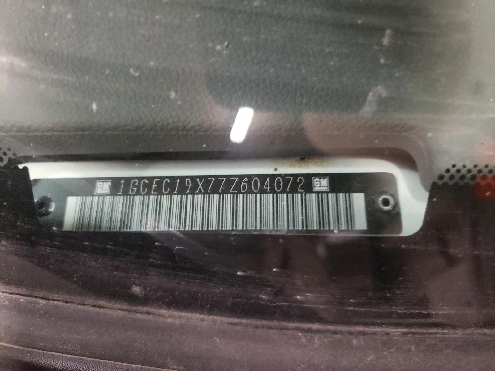Photo 10 from auction – 2007 CHEVROLET SILVERADO with VIN 1GCEC19X77Z604072
