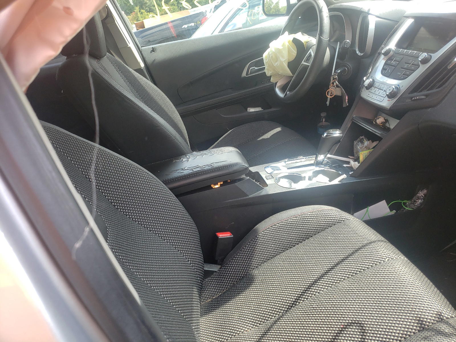 Photo 5 from auction – 2016 CHEVROLET EQUINOX LT with VIN 2GNALCEK2G1172933