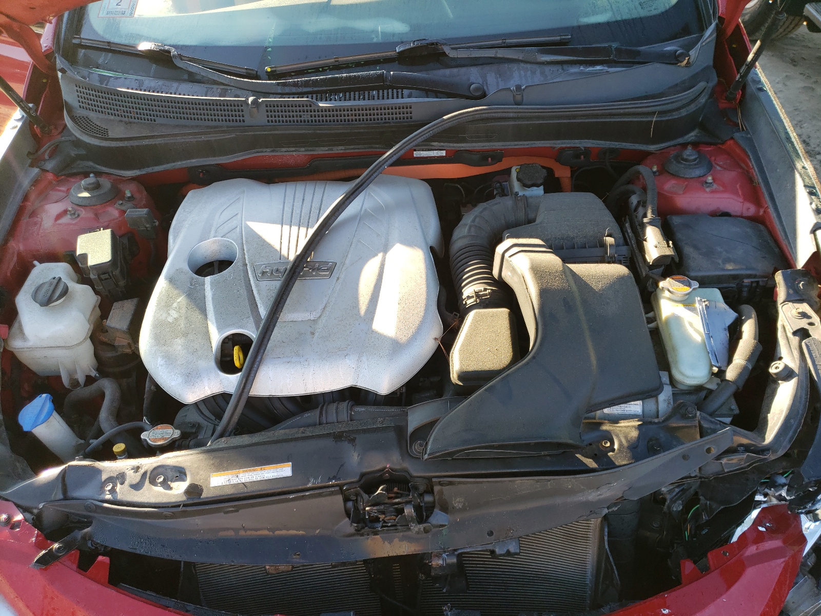 Photo 7 from auction – 2011 HYUNDAI SONATA HYB with VIN KMHEC4A49BA007317