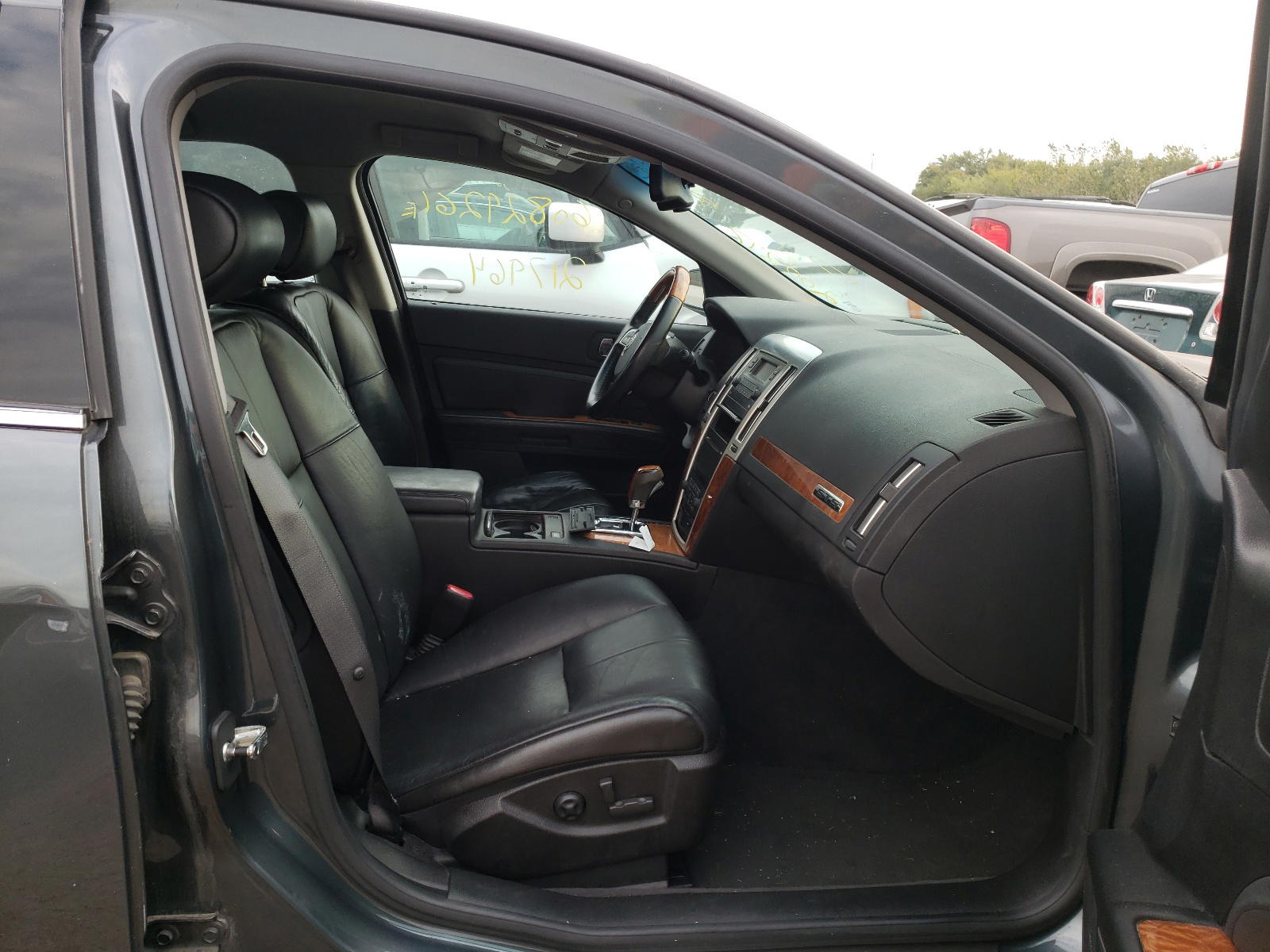 Photo 5 from auction – 2008 CADILLAC STS with VIN 1G6DA67V480200297