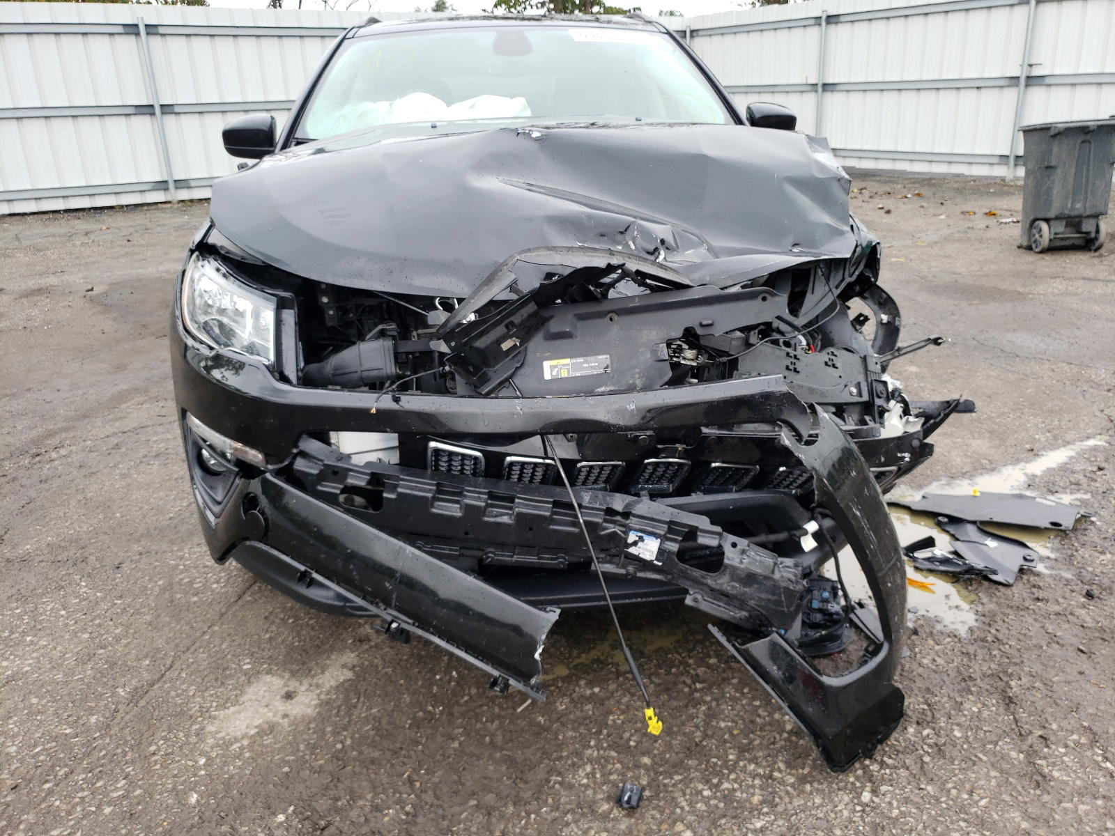 Photo 9 from auction – 2018 JEEP COMPASS LA with VIN 3C4NJDBB7JT435403
