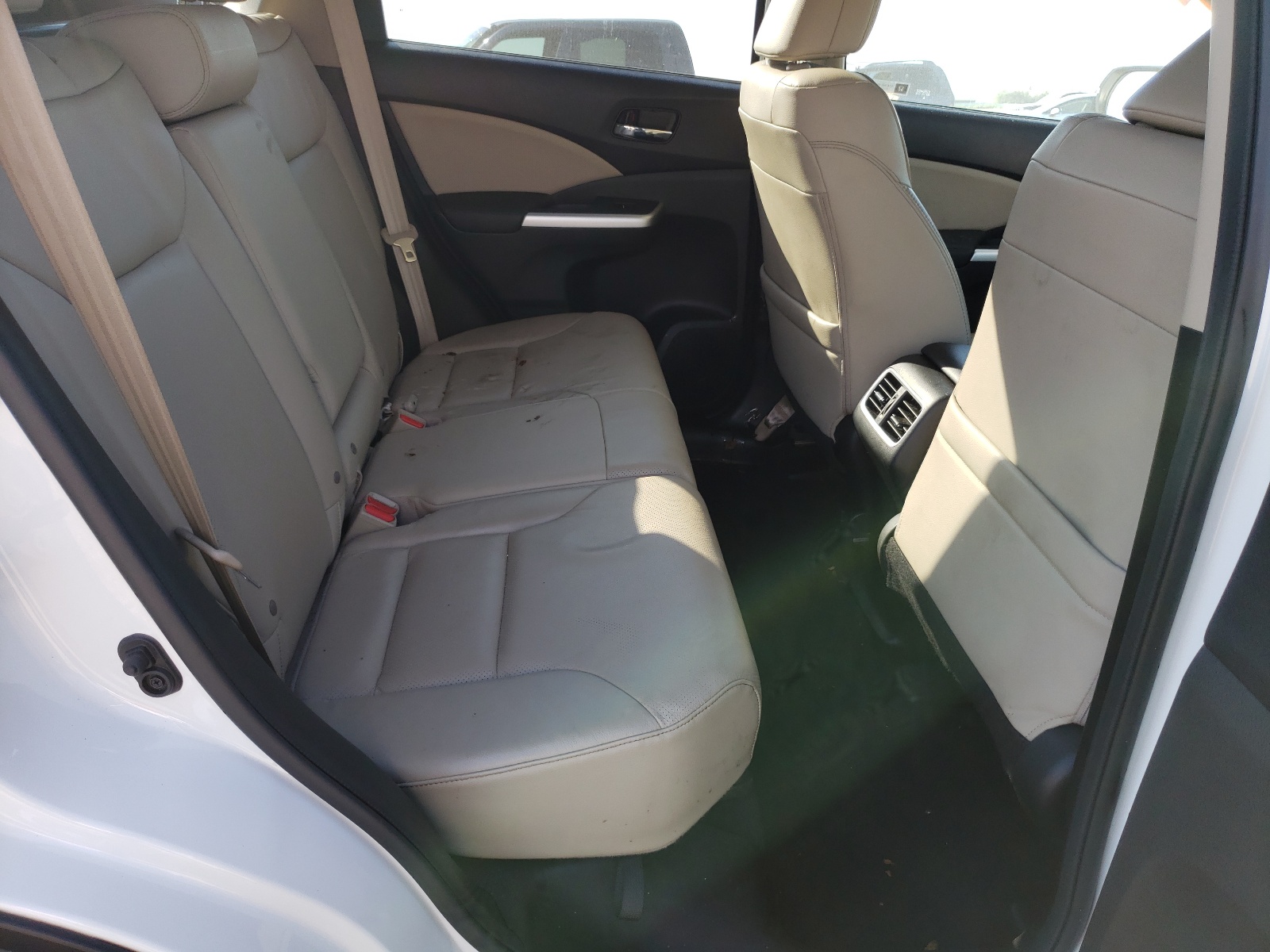 Photo 6 from auction – 2016 HONDA CR-V TOURI with VIN 5J6RM4H95GL127156
