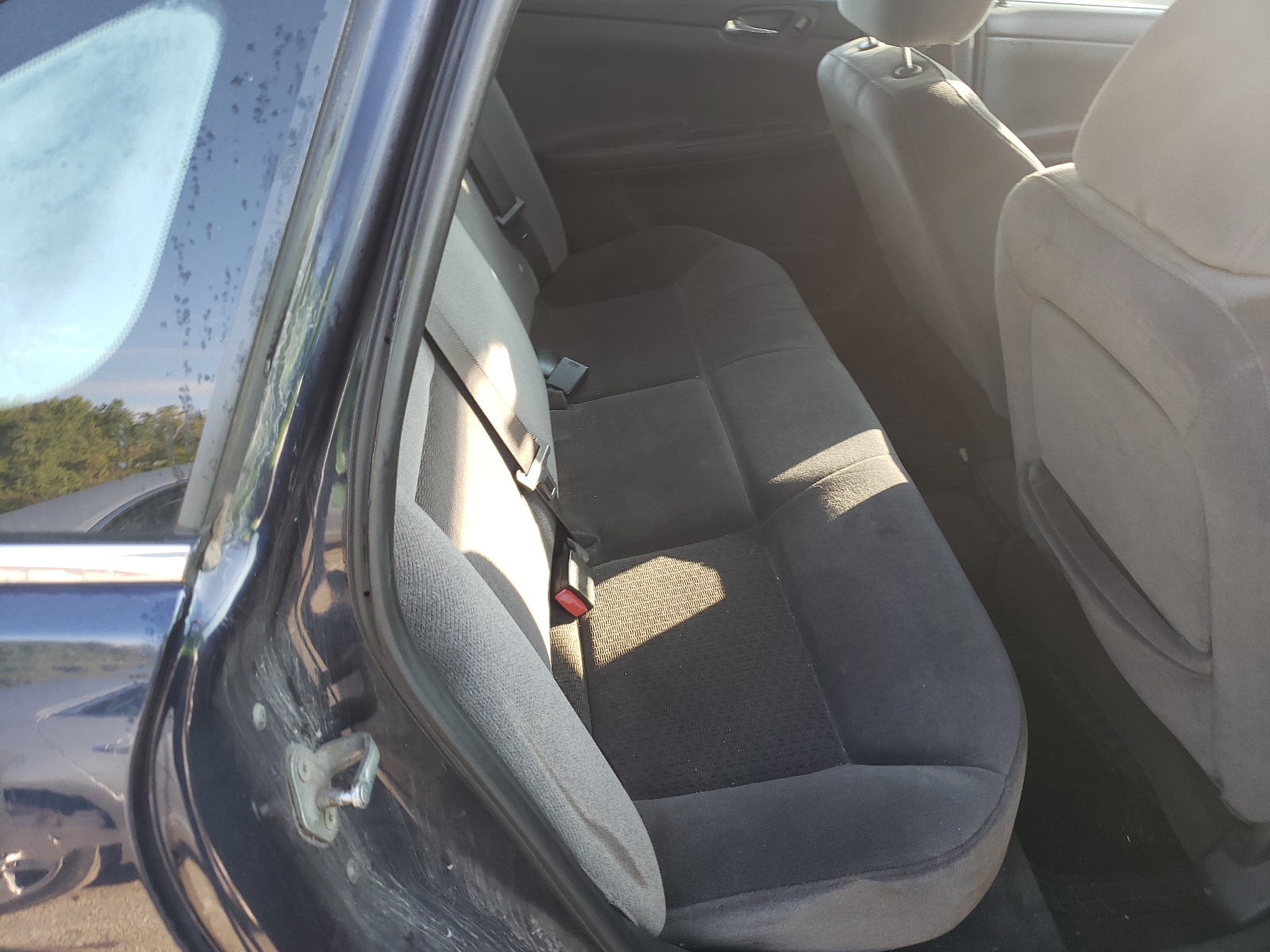 Фото 6 с аукциона – 2011 CHEVROLET IMPALA LS с VIN 2G1WF5EK9B1312902