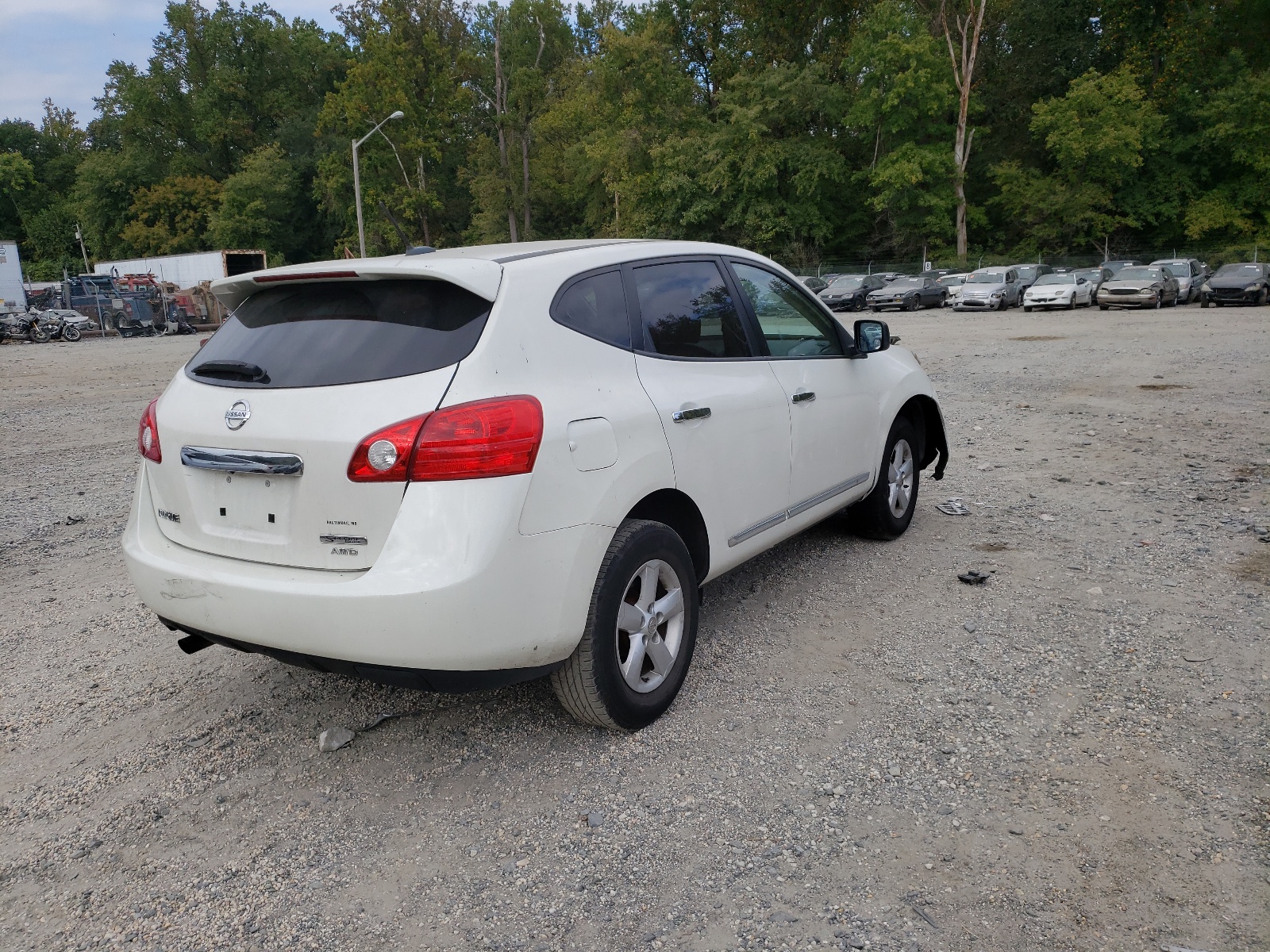Photo 4 from auction – 2012 NISSAN ROGUE S with VIN JN8AS5MV2CW388100