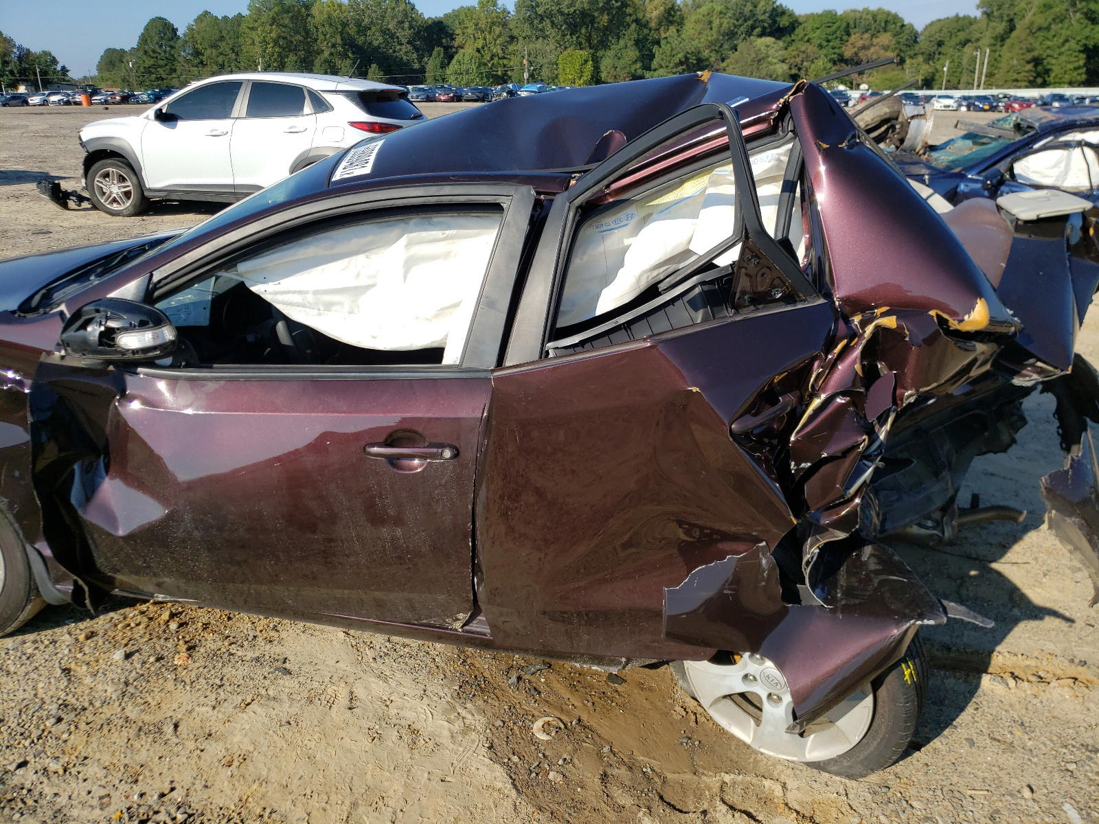 Photo 9 from auction – 2010 KIA FORTE EX with VIN KNAFU4A24A5063108