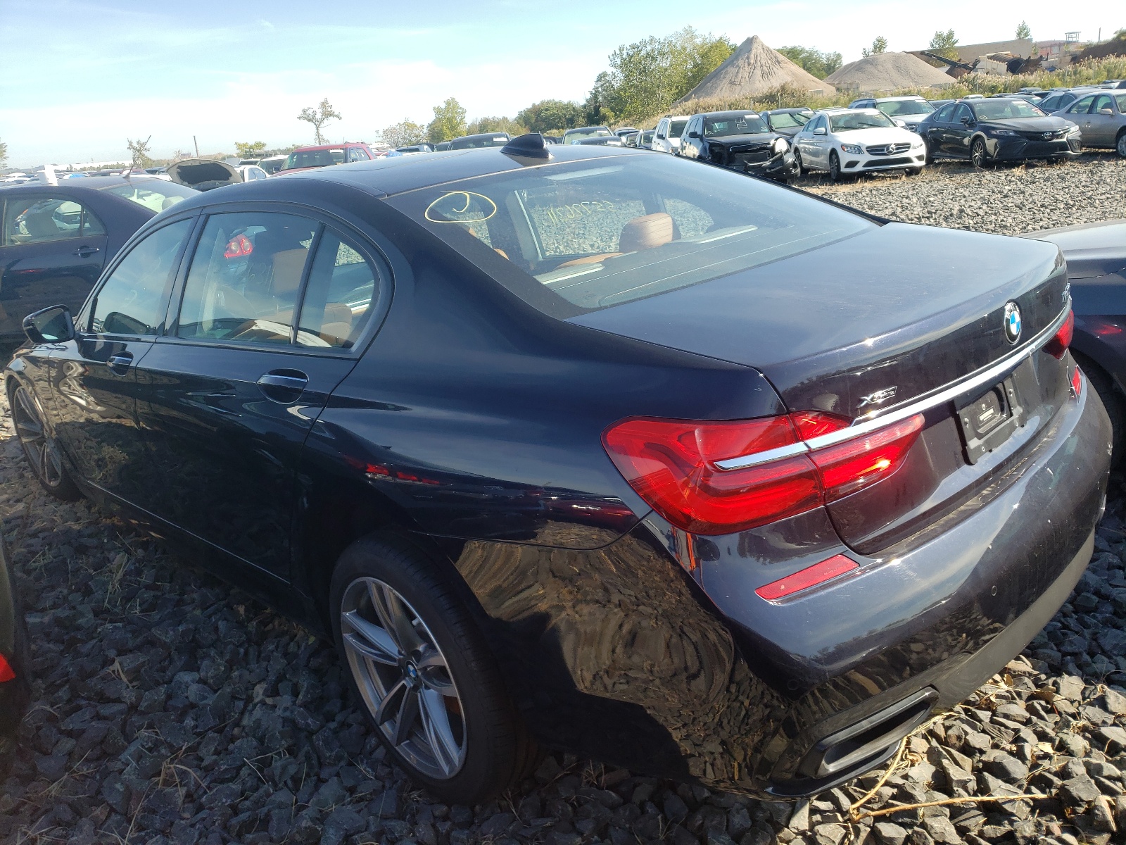 Photo 3 from auction – 2019 BMW 740 XI with VIN WBA7E4C55KGV69982