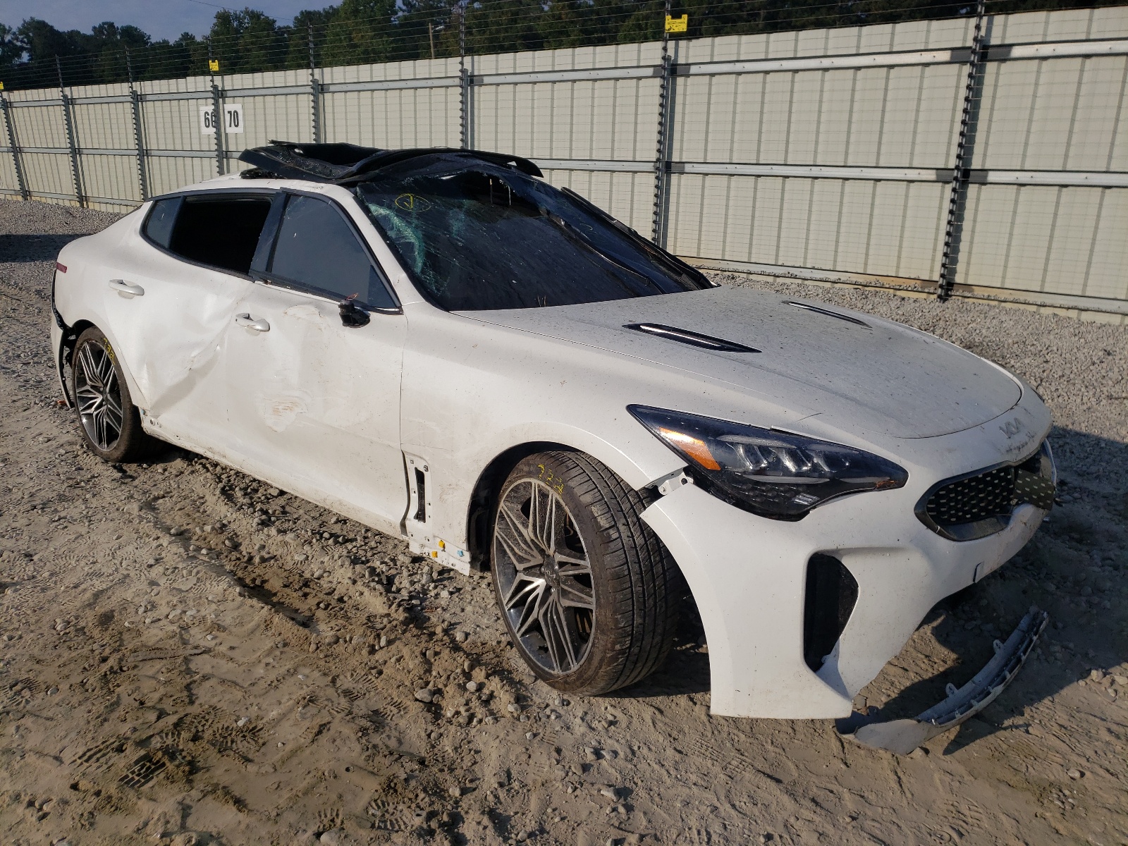 Photo 9 from auction – 2022 KIA STINGER GT with VIN KNAE45LCXN6100346