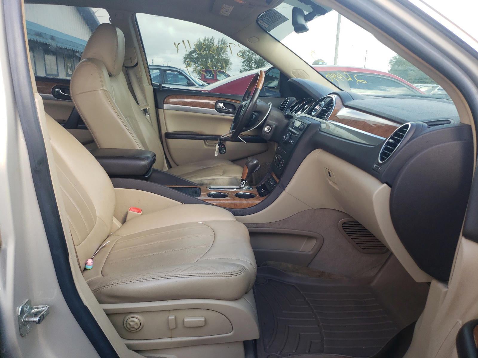 Photo 5 from auction – 2008 BUICK ENCLAVE CX with VIN 5GAER23758J261440