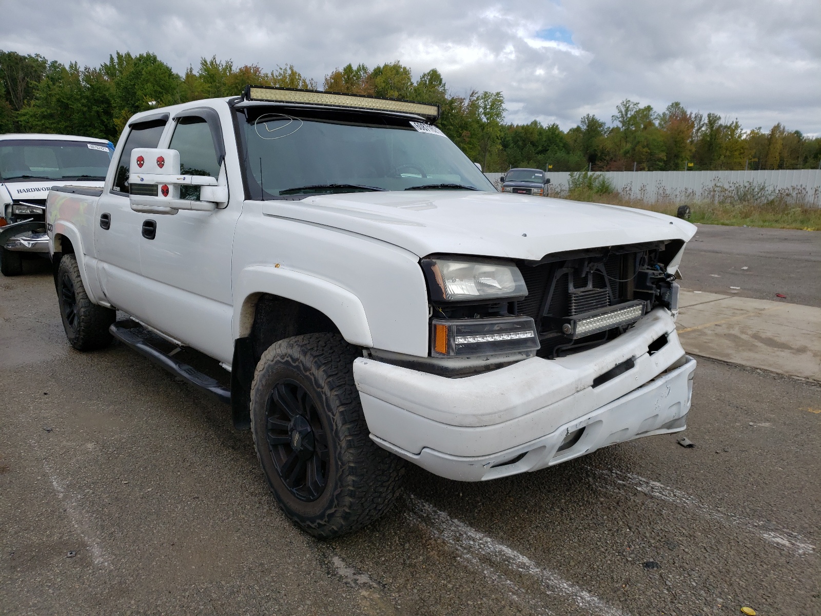 Photo 1 from auction – 2005 CHEVROLET SILVERADO with VIN 2GCEK13T251221719