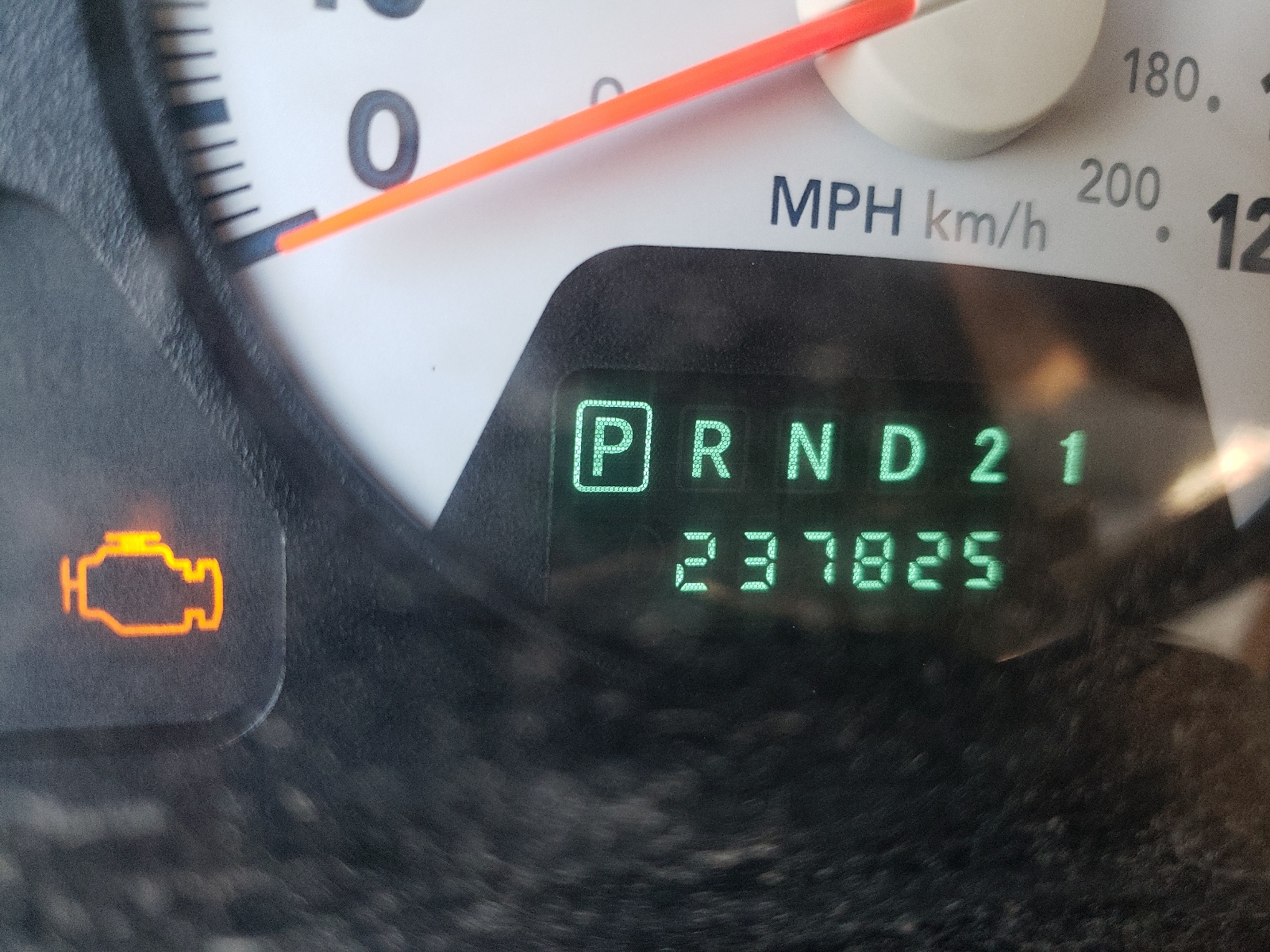 Zdjęcie 8 z aukcji – 2007 DODGE RAM 1500 z VIN 1D7HU18P27J539423