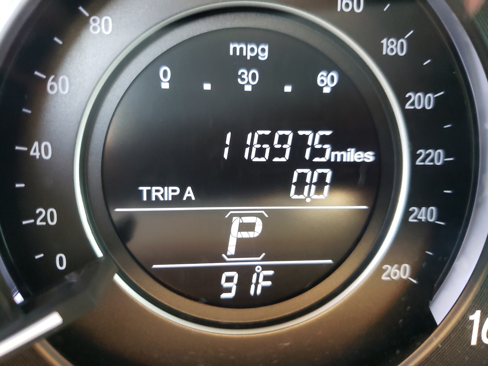 Photo 8 from auction – 2017 HONDA ACCORD LX with VIN 1HGCR2F34HA061925