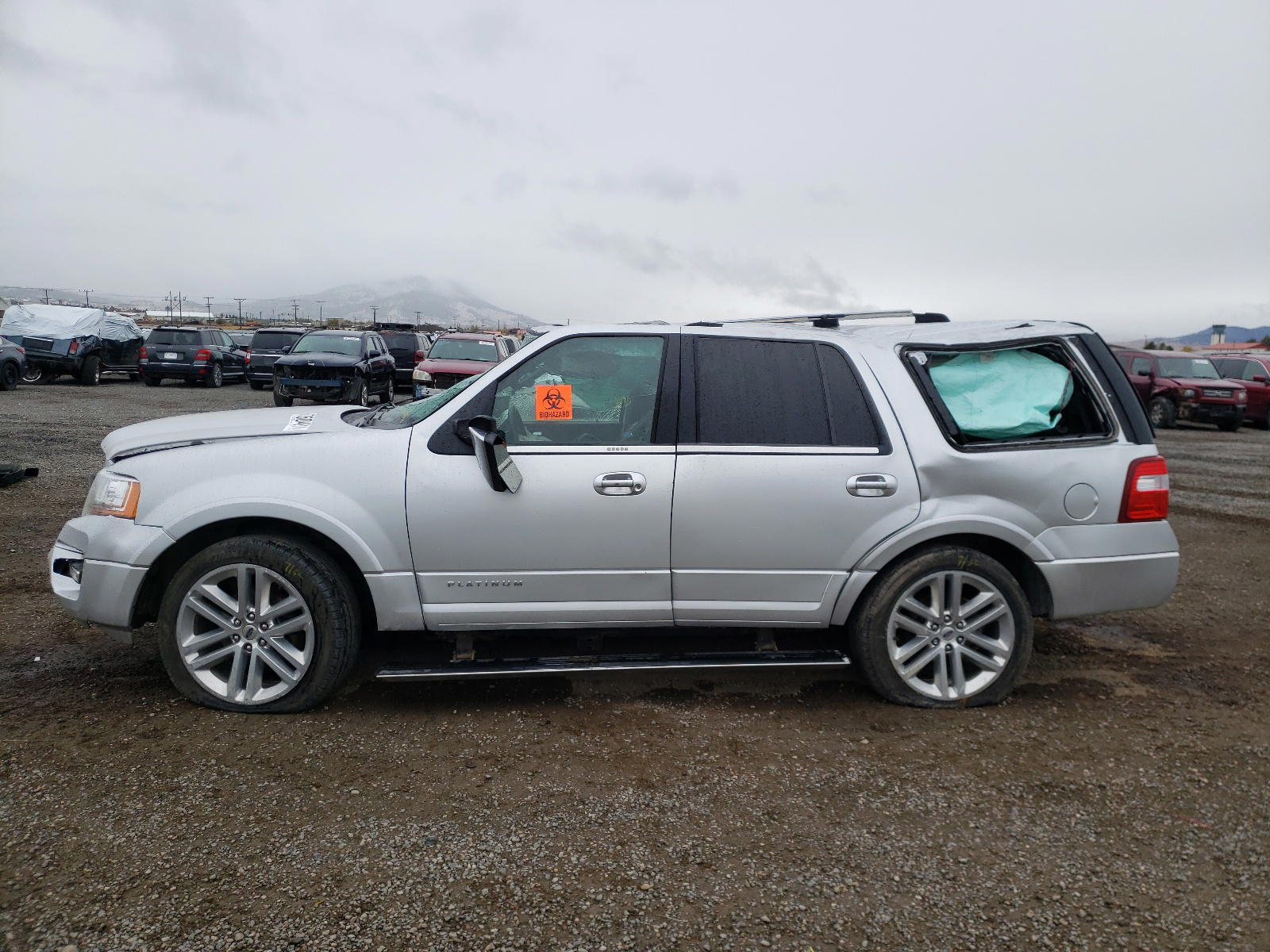 Photo 9 from auction – 2017 FORD EXPEDITION with VIN 1FMJU1MT2HEA23986