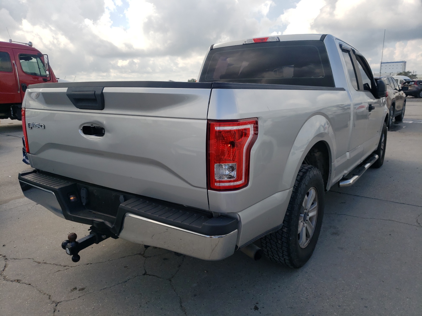 Photo 4 from auction – 2015 FORD F150 SUPER with VIN 1FTEX1CP6FKE23520