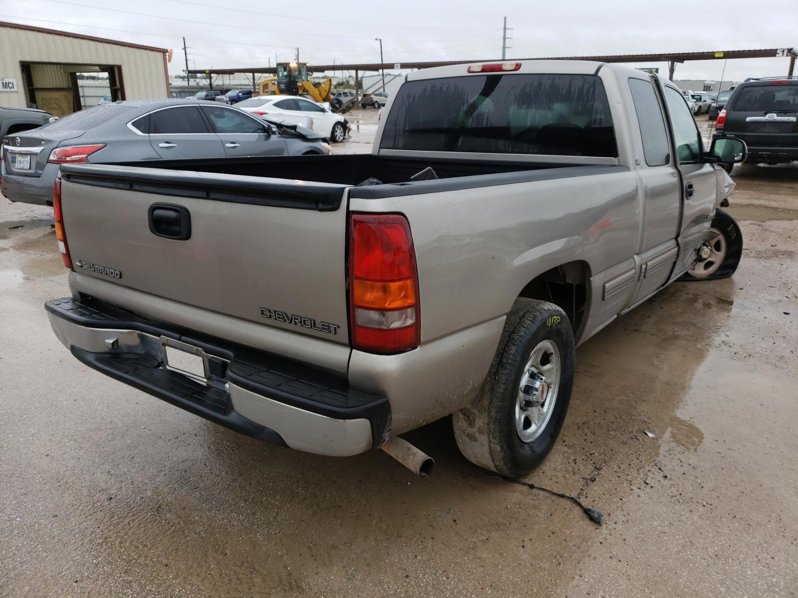 Photo 4 from auction – 2001 CHEVROLET SILVERADO with VIN 2GCEC19V611128699