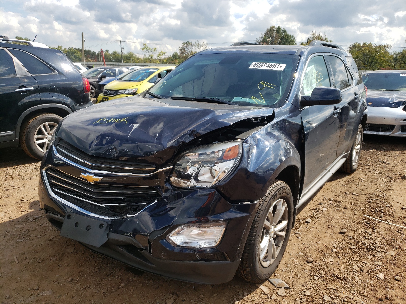 Photo 2 from auction – 2017 CHEVROLET EQUINOX LT with VIN 2GNFLFEK8H6268528