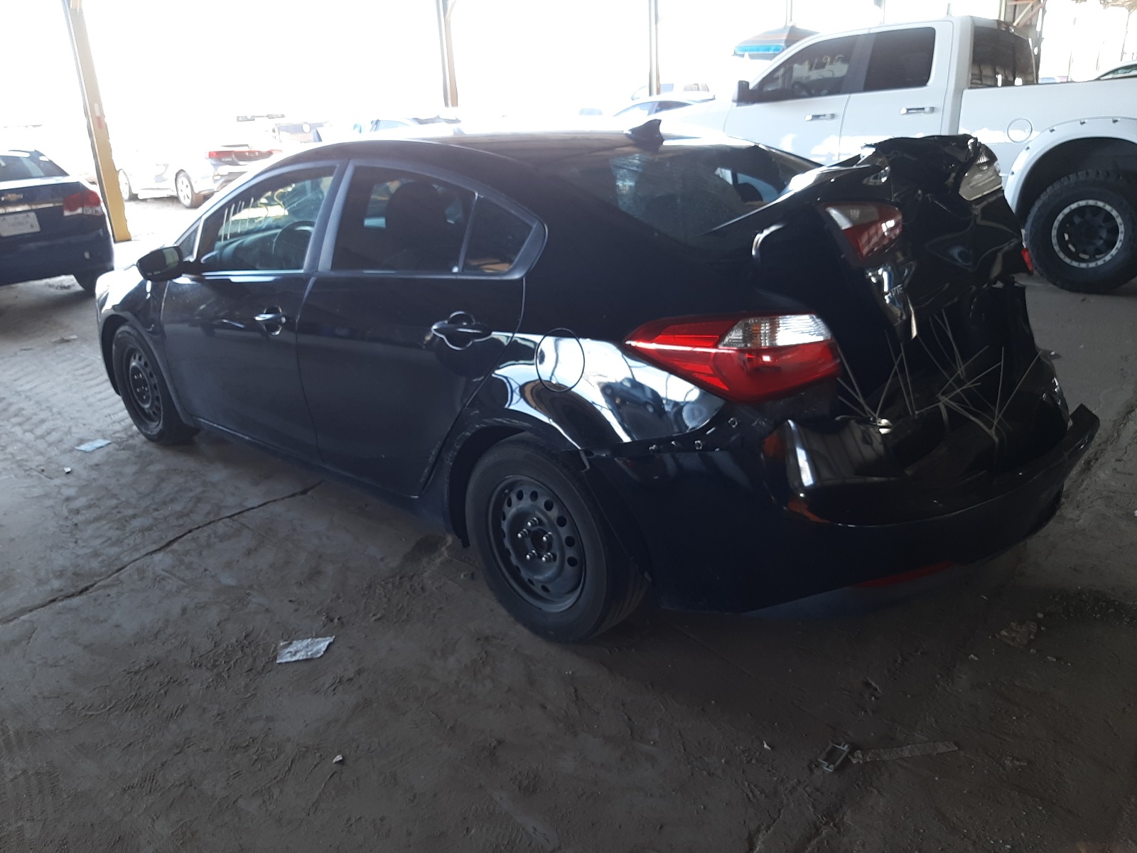 Photo 3 from auction – 2016 KIA FORTE LX with VIN KNAFK4A68G5550703