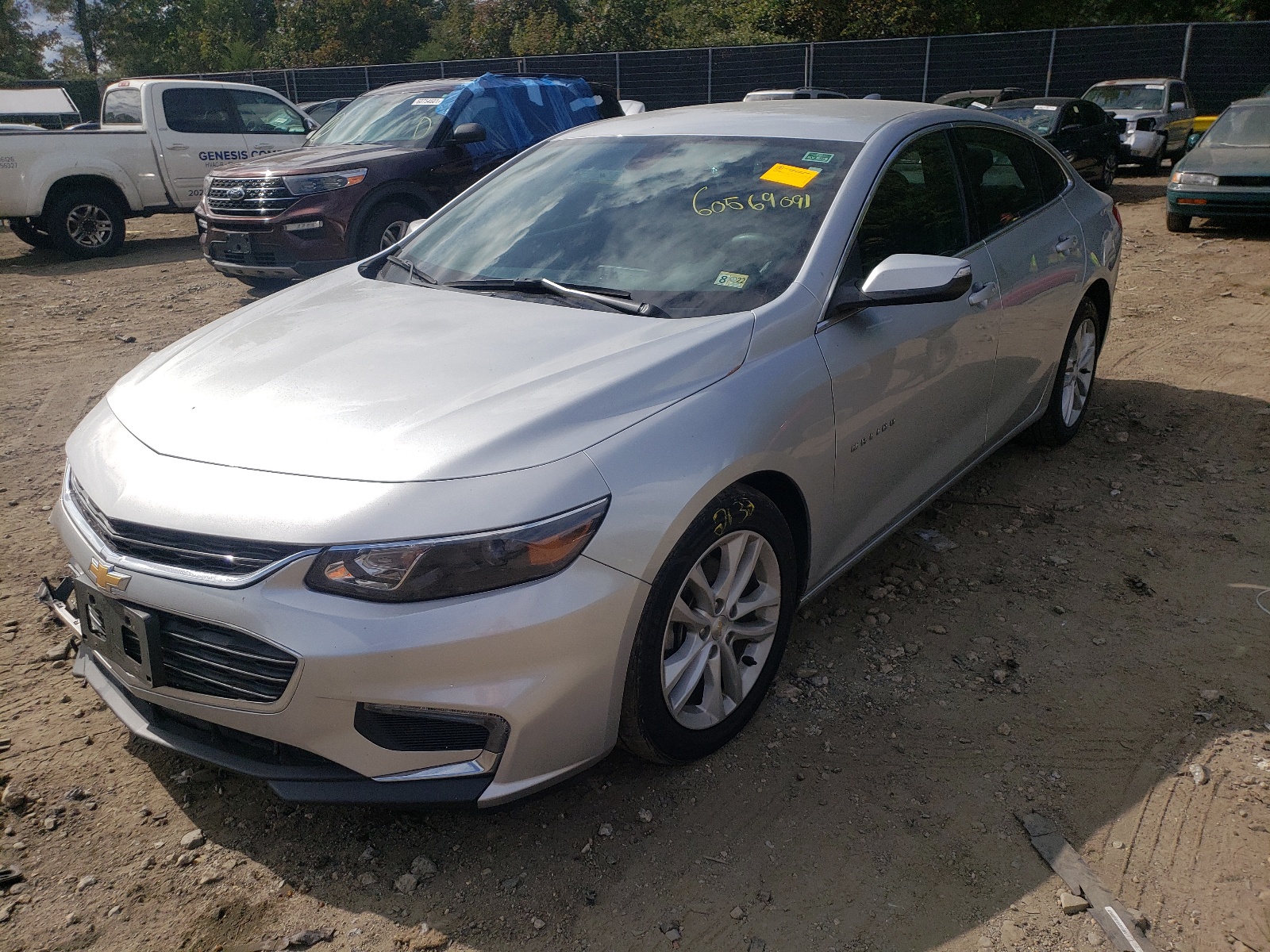 Photo 2 from auction – 2018 CHEVROLET MALIBU LT with VIN 1G1ZD5ST8JF267555
