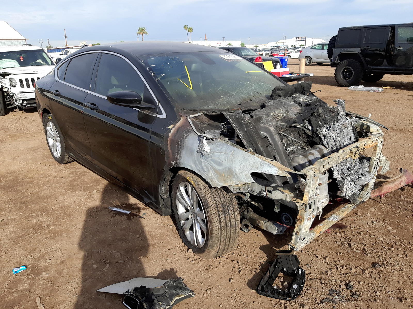 CHRYSLER 200 LIMITE 2016 with VIN 1C3CCCAB7GN164868 - Photo from auction